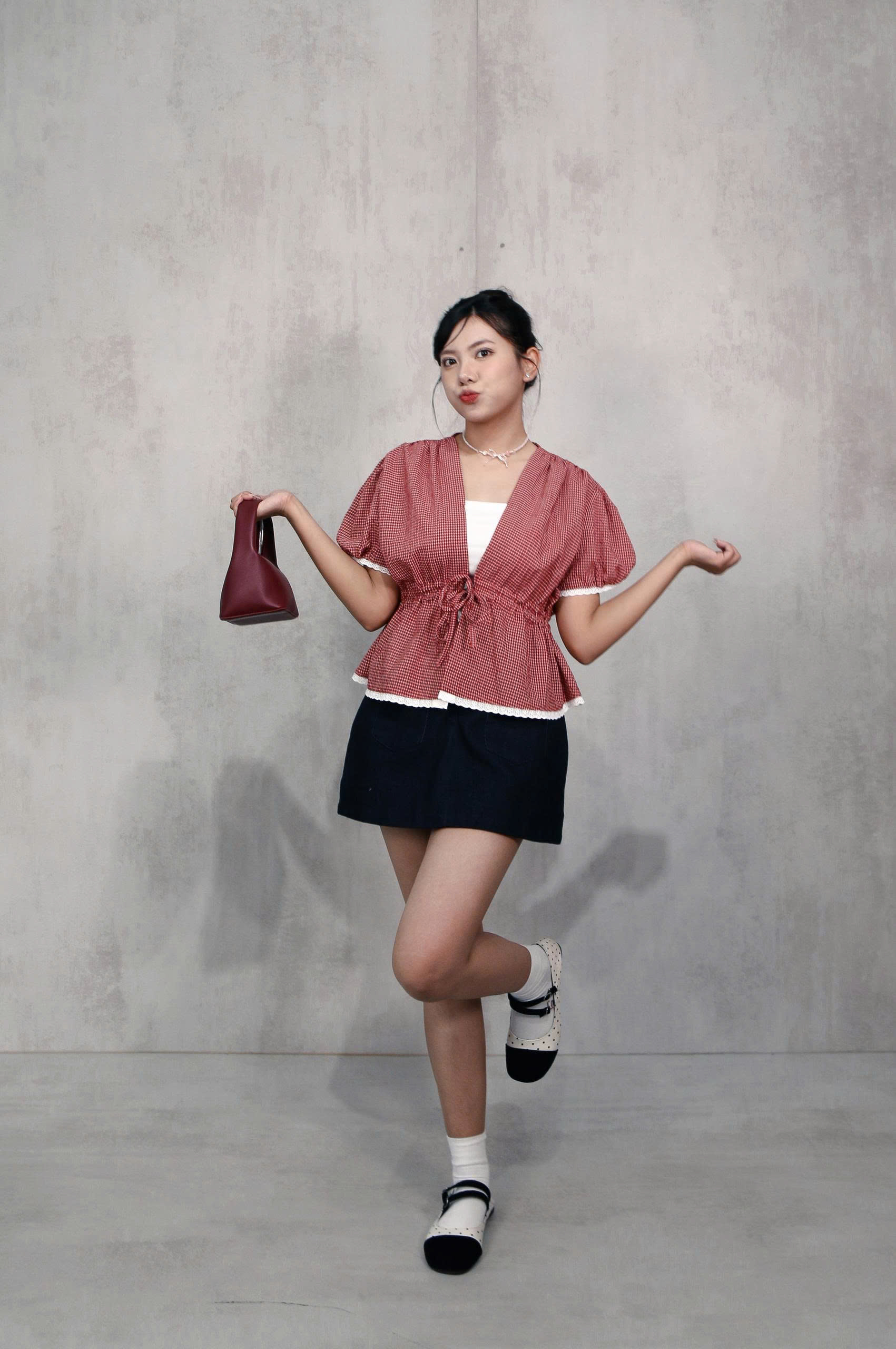 V4064 - V chữ A túi mổ ngang