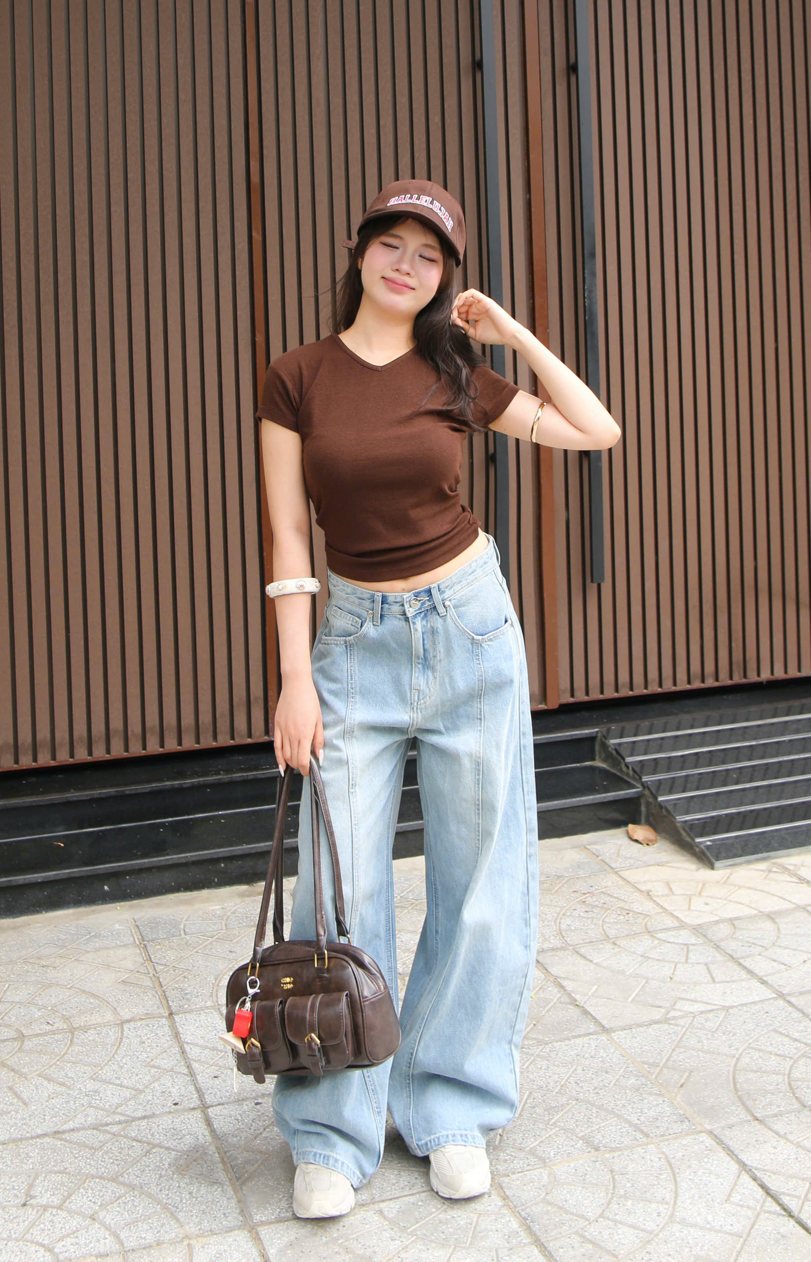 Q9886-Quần Jean ống cong nhẹ rã trước