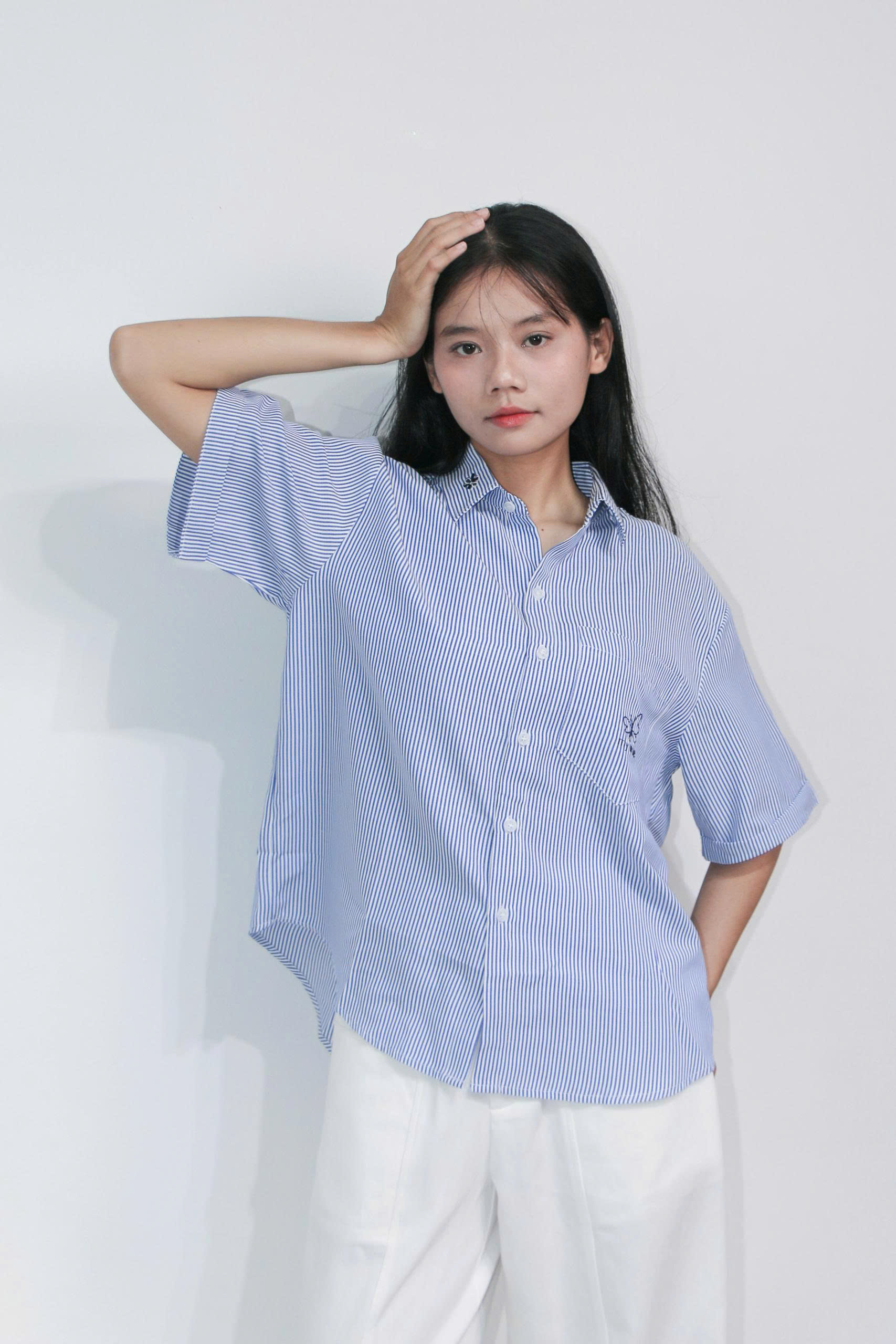 A28752 - A smi TN 1 túi thêu Mine