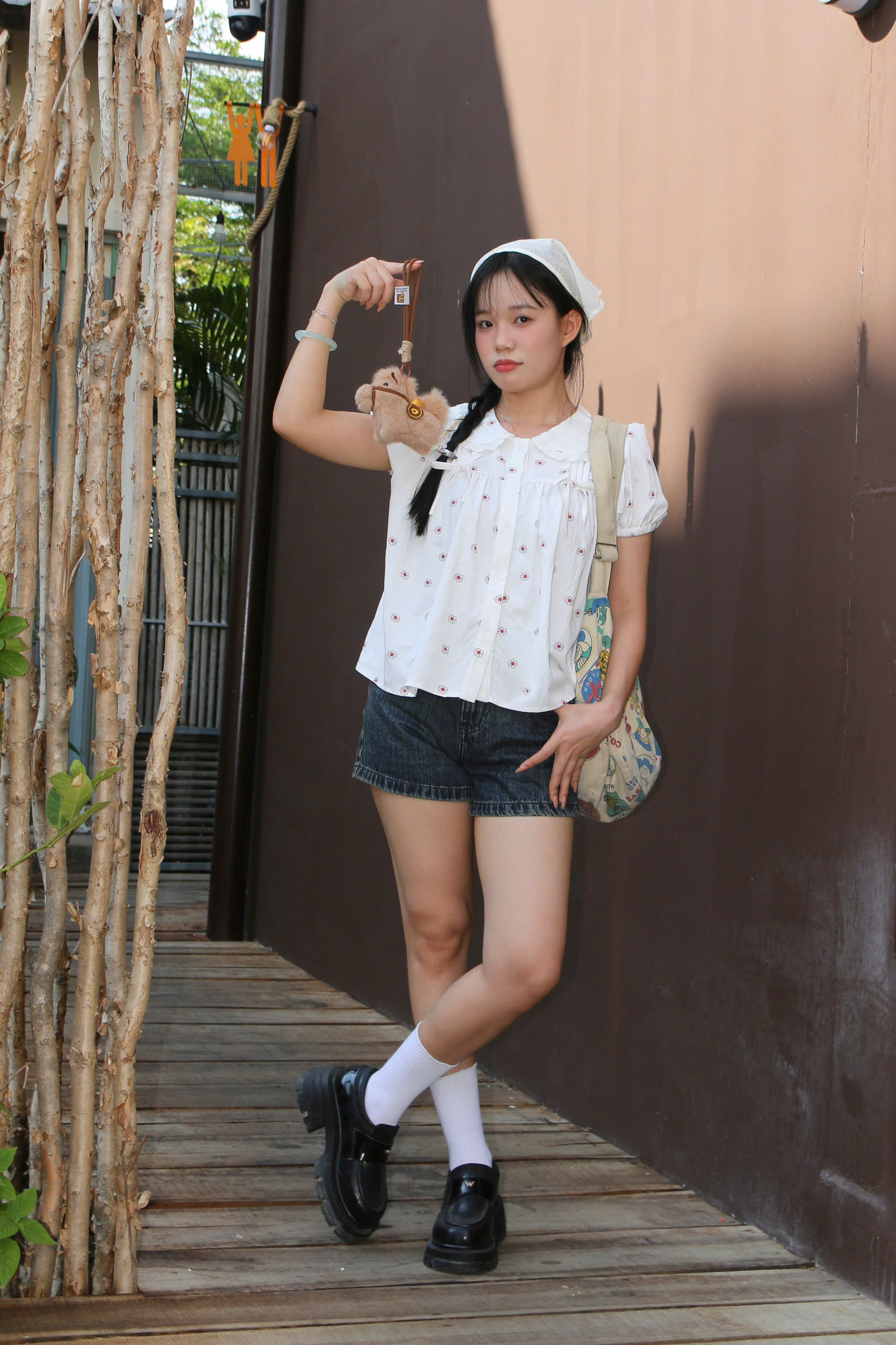 A29493 - A babydoll cổ sen phối ren đính nơ ngực