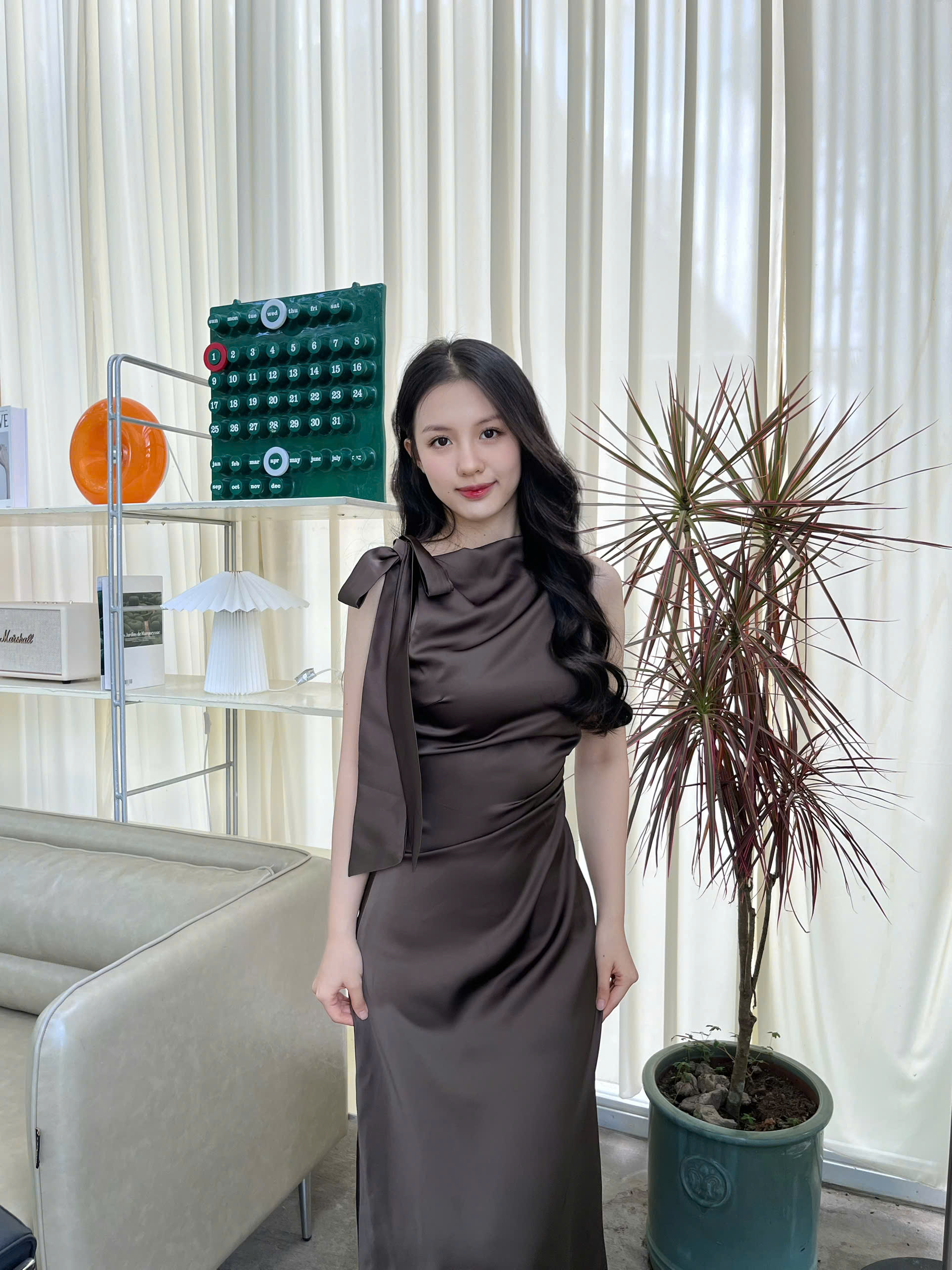 D6256- D lụa nhún eo cột nơ