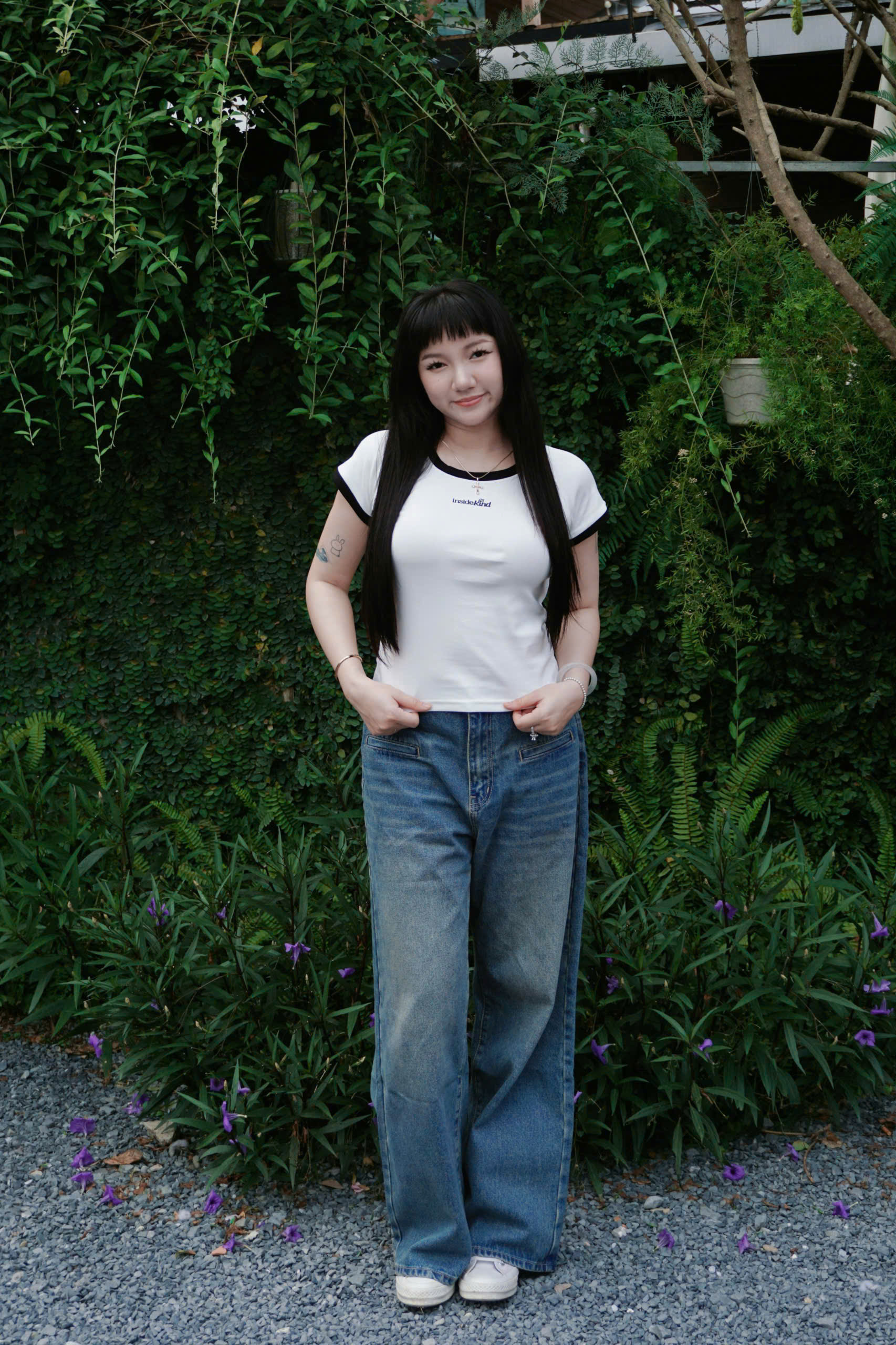 A29175 - A thun phối in Insi