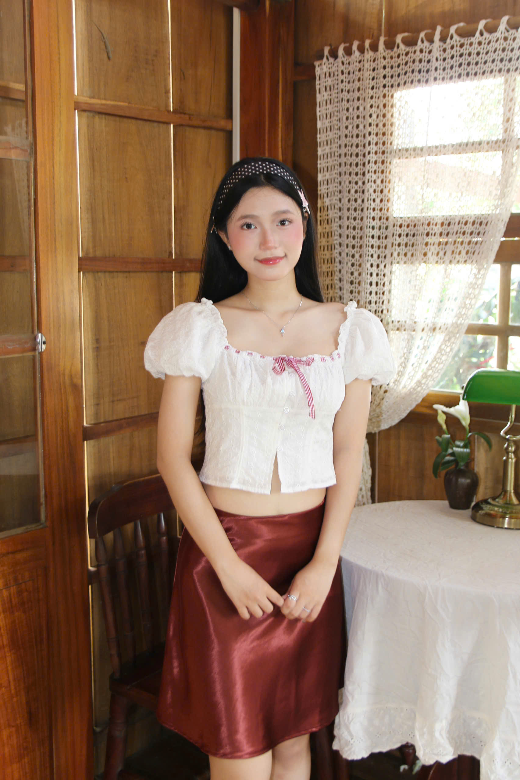 V4137 - Chân váy lụa lửng trơn