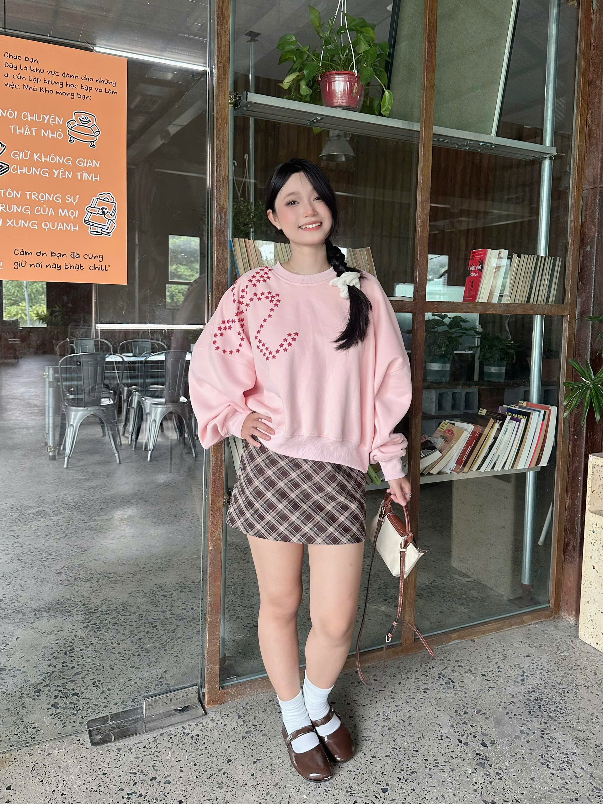 A30040- Áo nỉ sweaterin Santa baby
