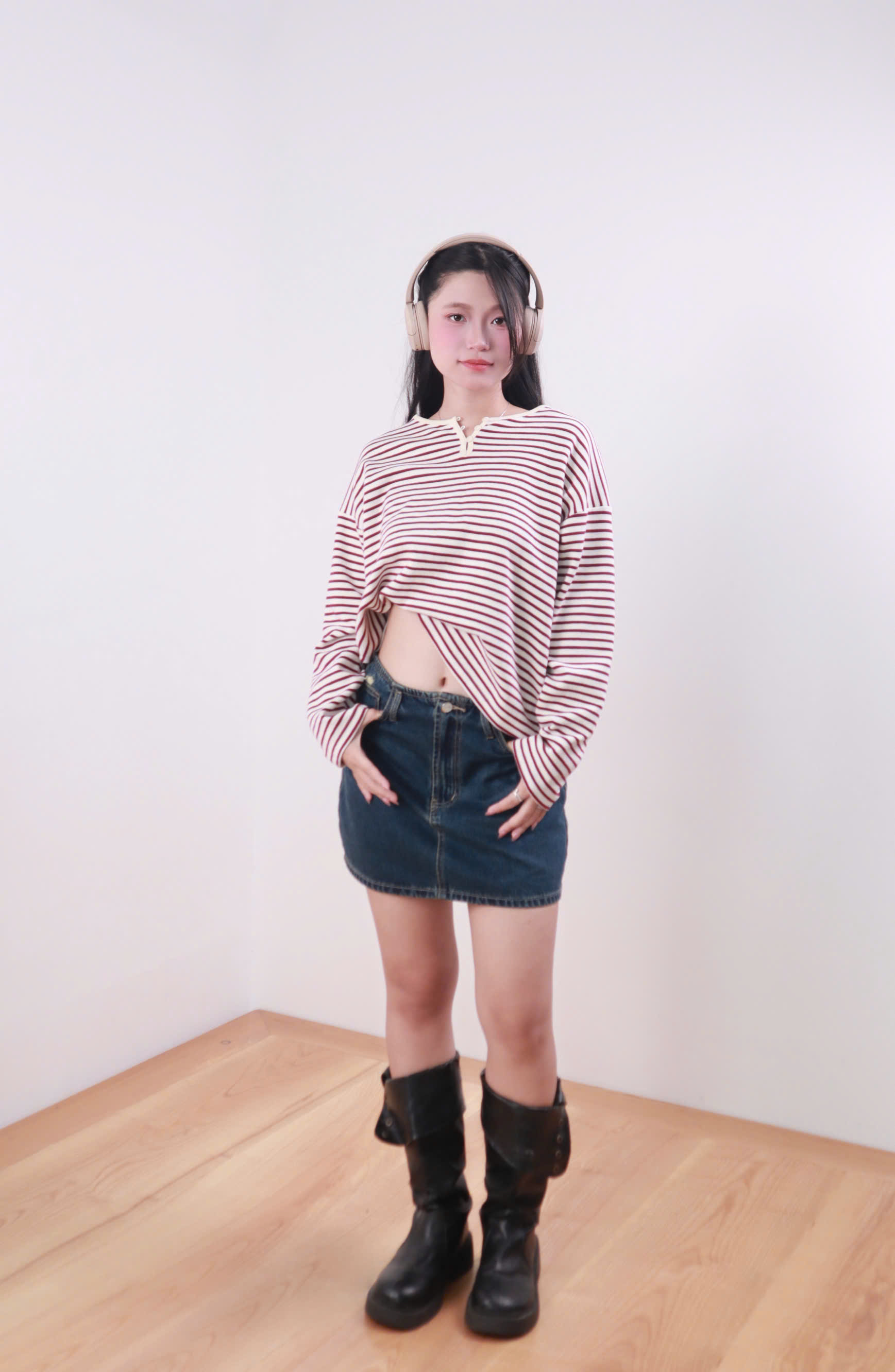 A30033- Áo sweater sọc viền cổ 3 nút