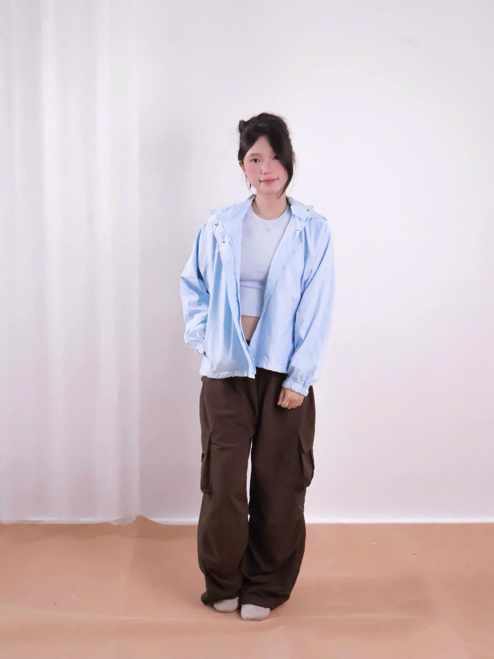 K3329- 	Áo khoác dù nẹp trước