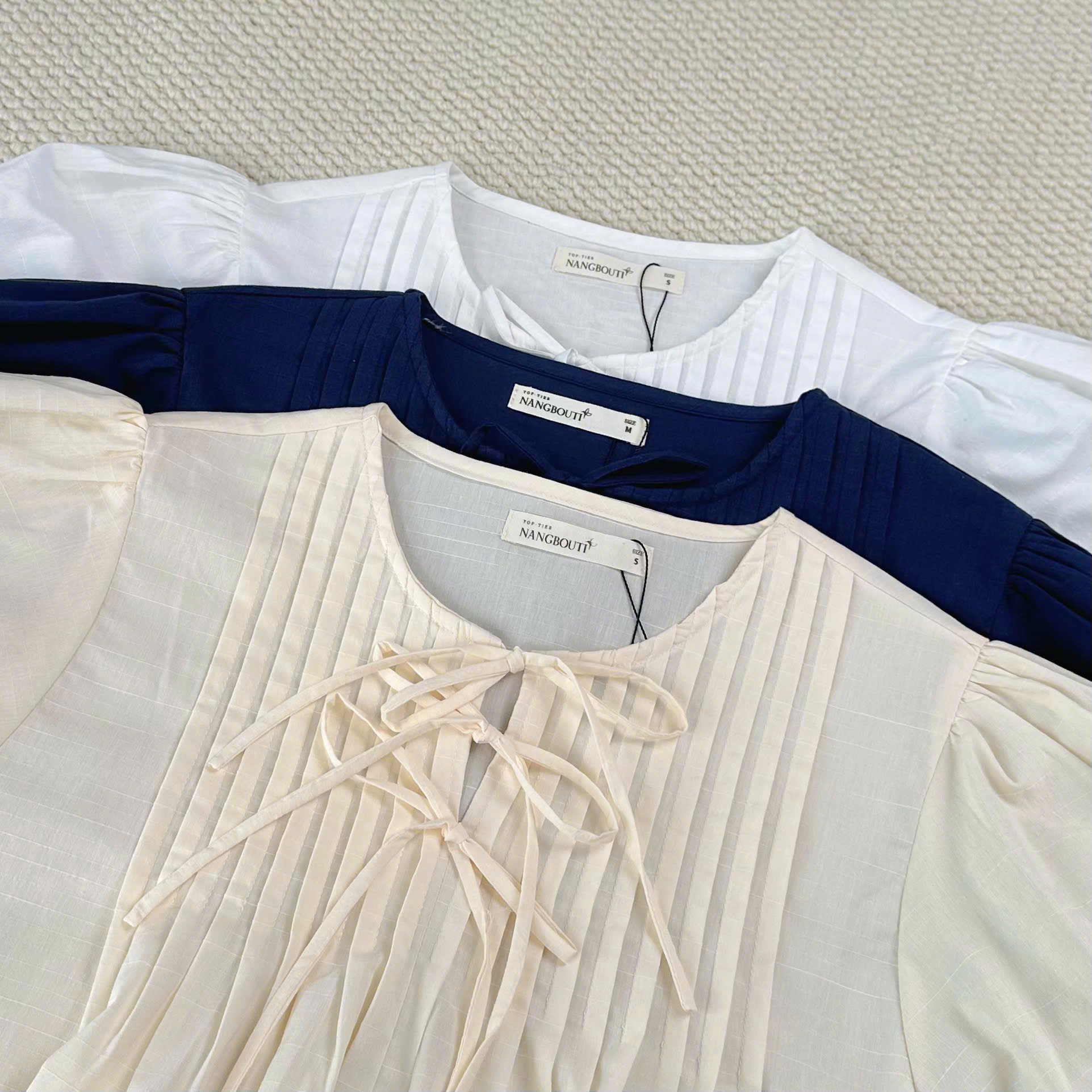 A29649 - A babydoll xếp li ngực