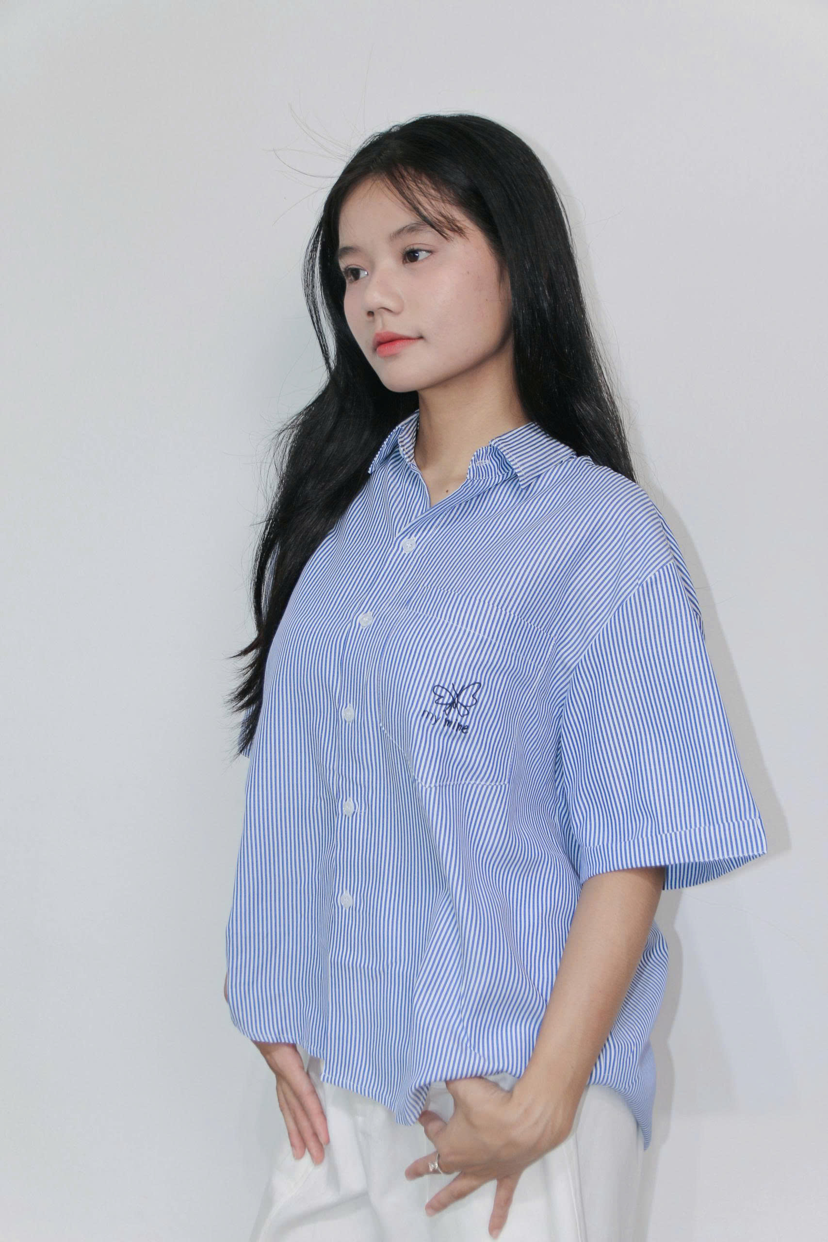 A28752 - A smi TN 1 túi thêu Mine