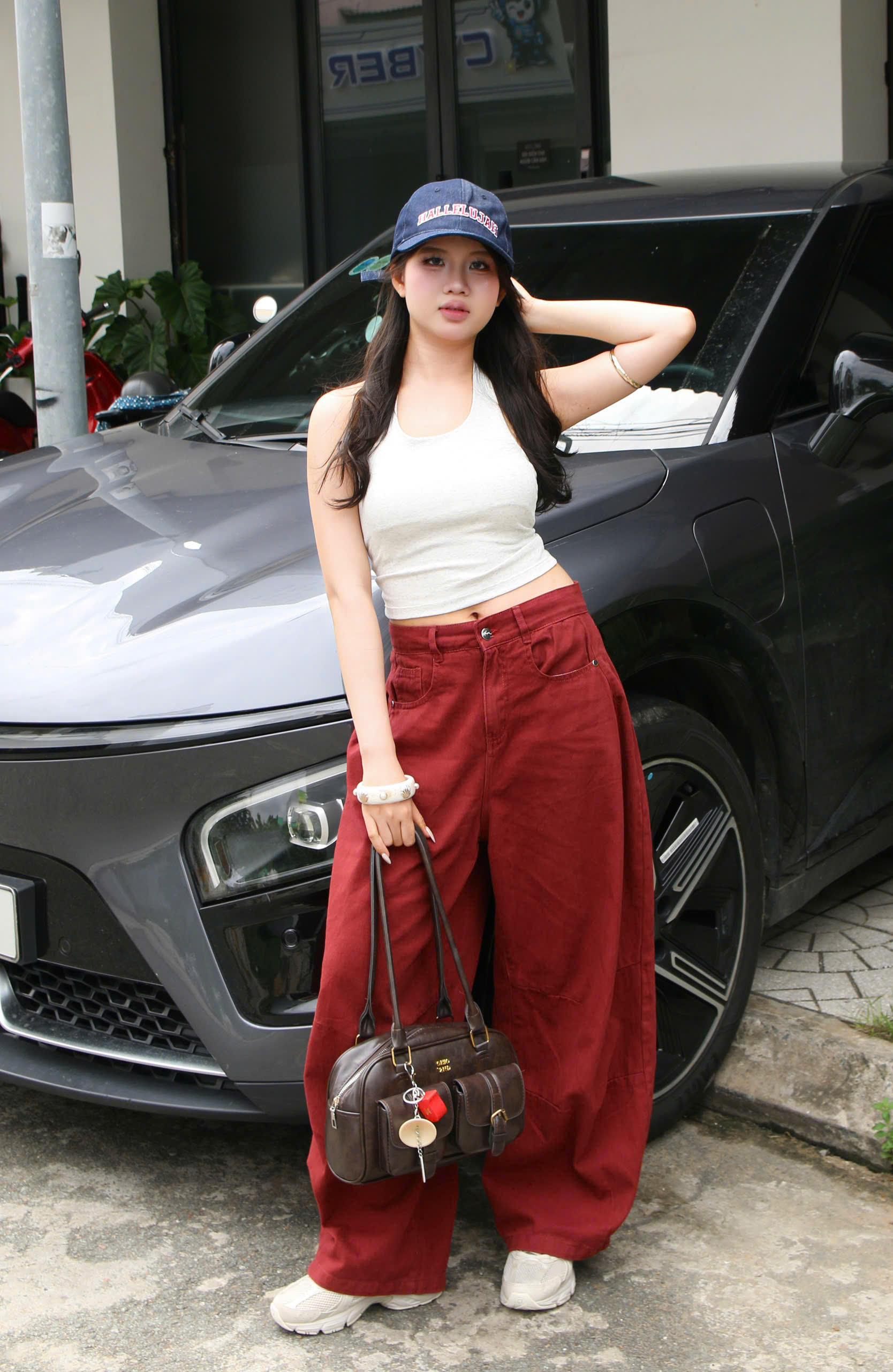 Q9901-	Quần khaki ống cong style cạp trễ