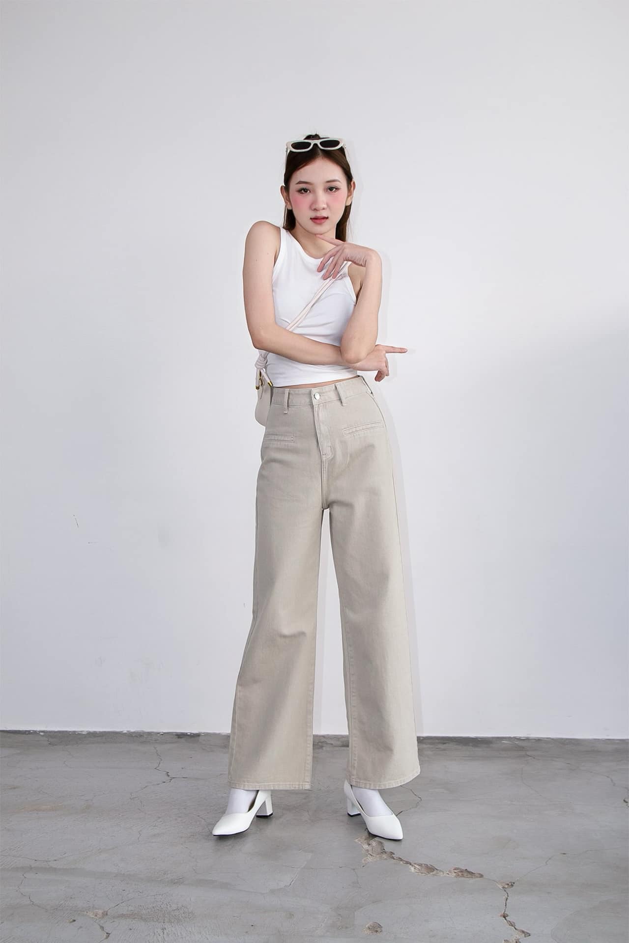 Q8031 - 	Q culottes J 2 túi mổ ngang