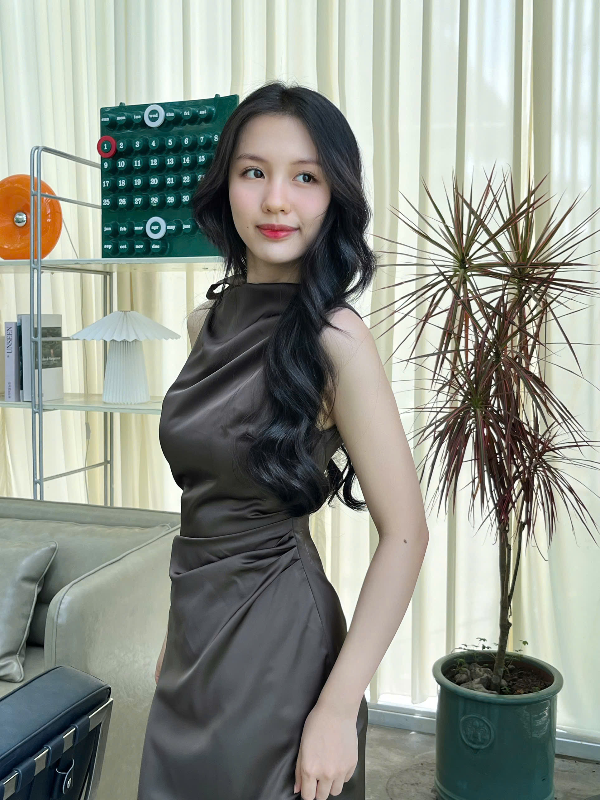 D6256- D lụa nhún eo cột nơ