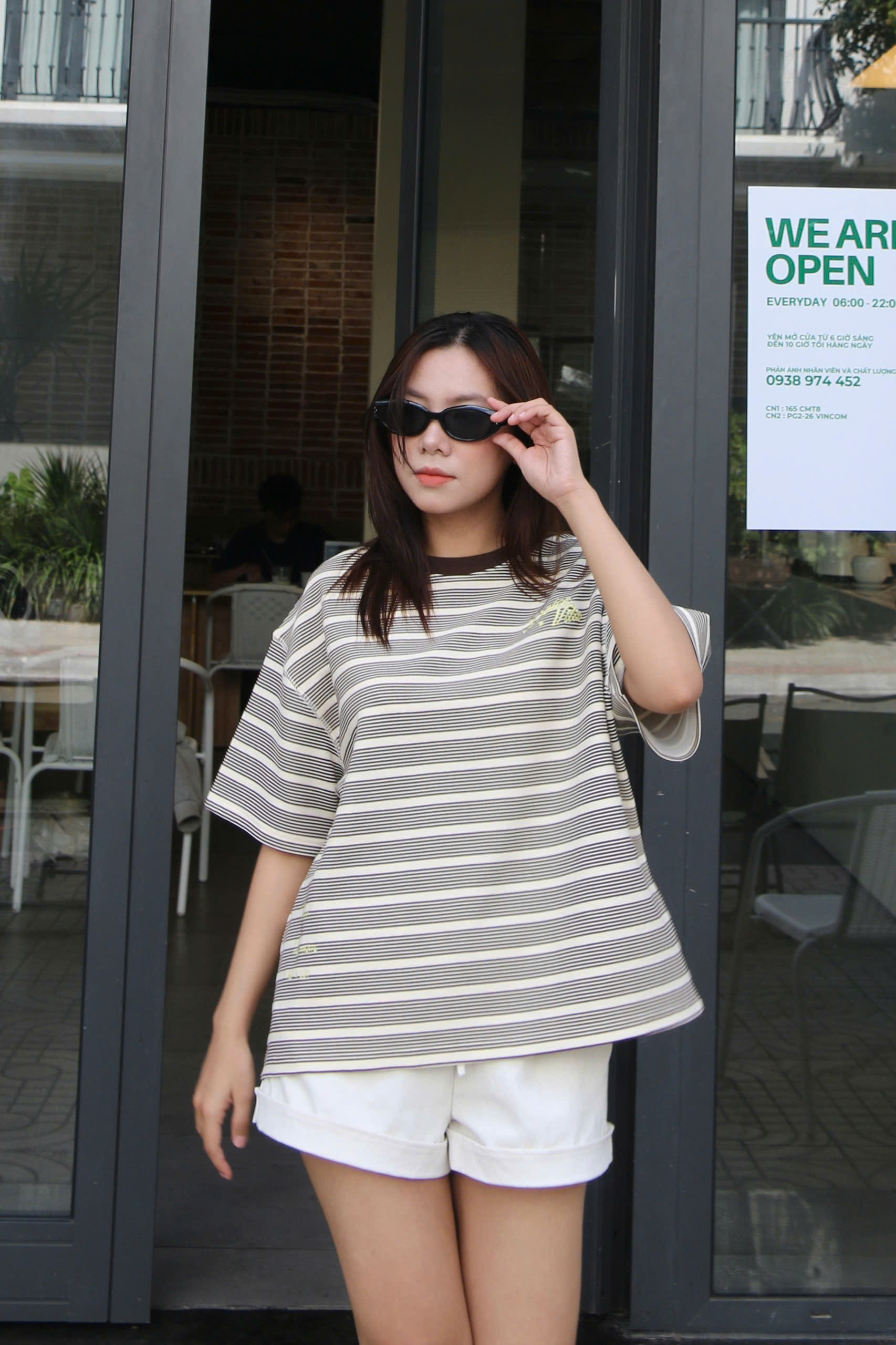 A29781- Áo thun boxy sọc thêu Dolce