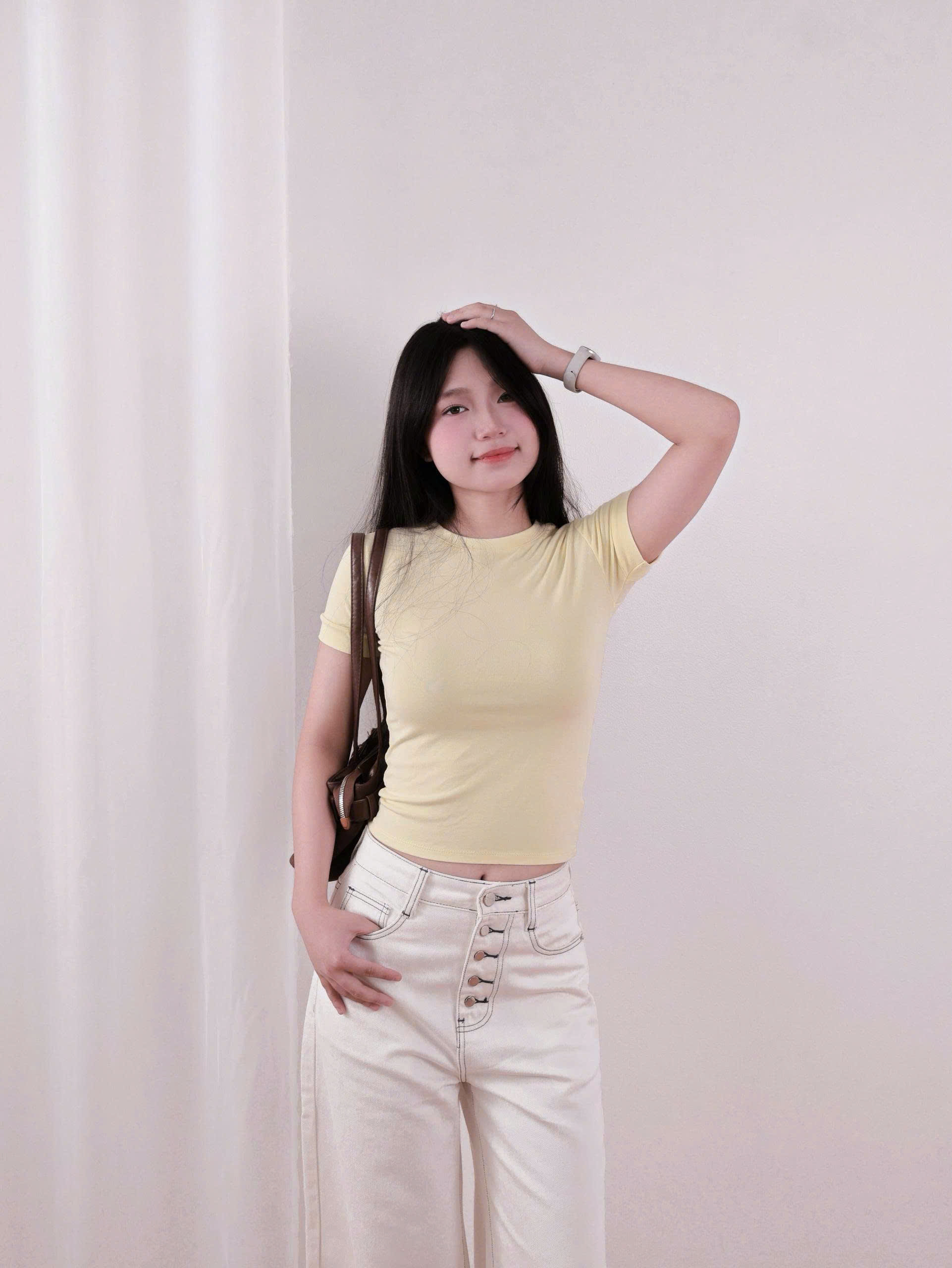 Q9883- Quần Culottes Jean túi cong 5 nút
