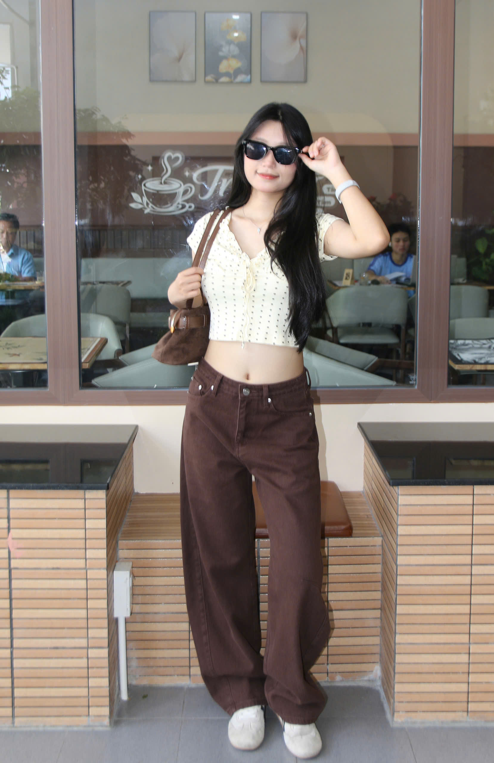 Q9854 - Quần Jean ống cong rã giữa túi bầu
