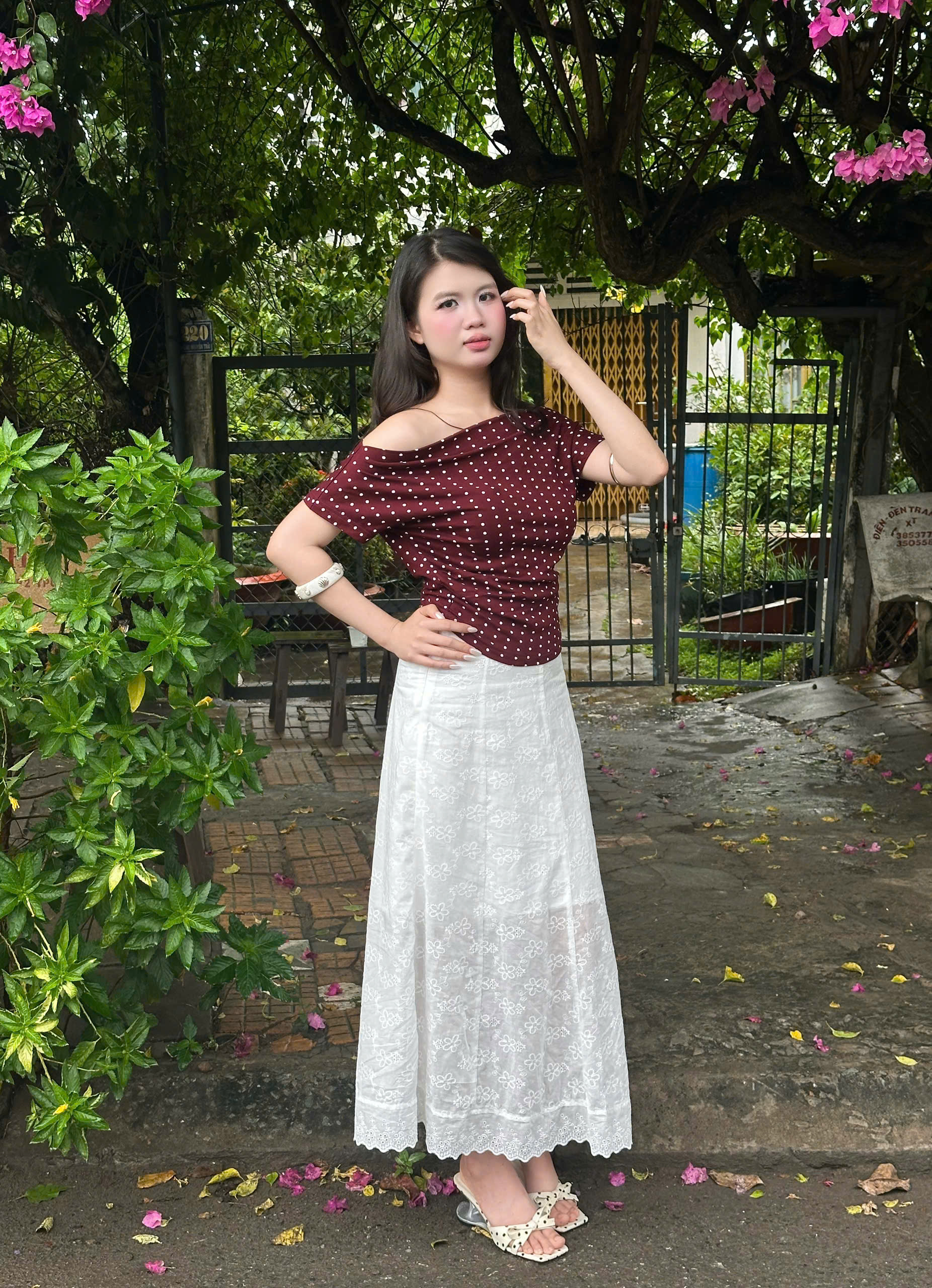 V4140- Váy dài phối chân ren