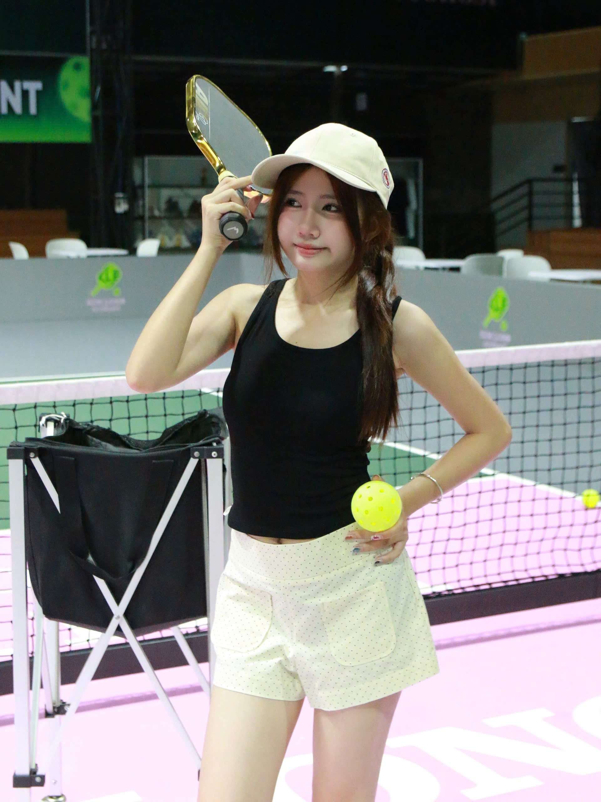 S3669-	S chấm bi cạp trễ