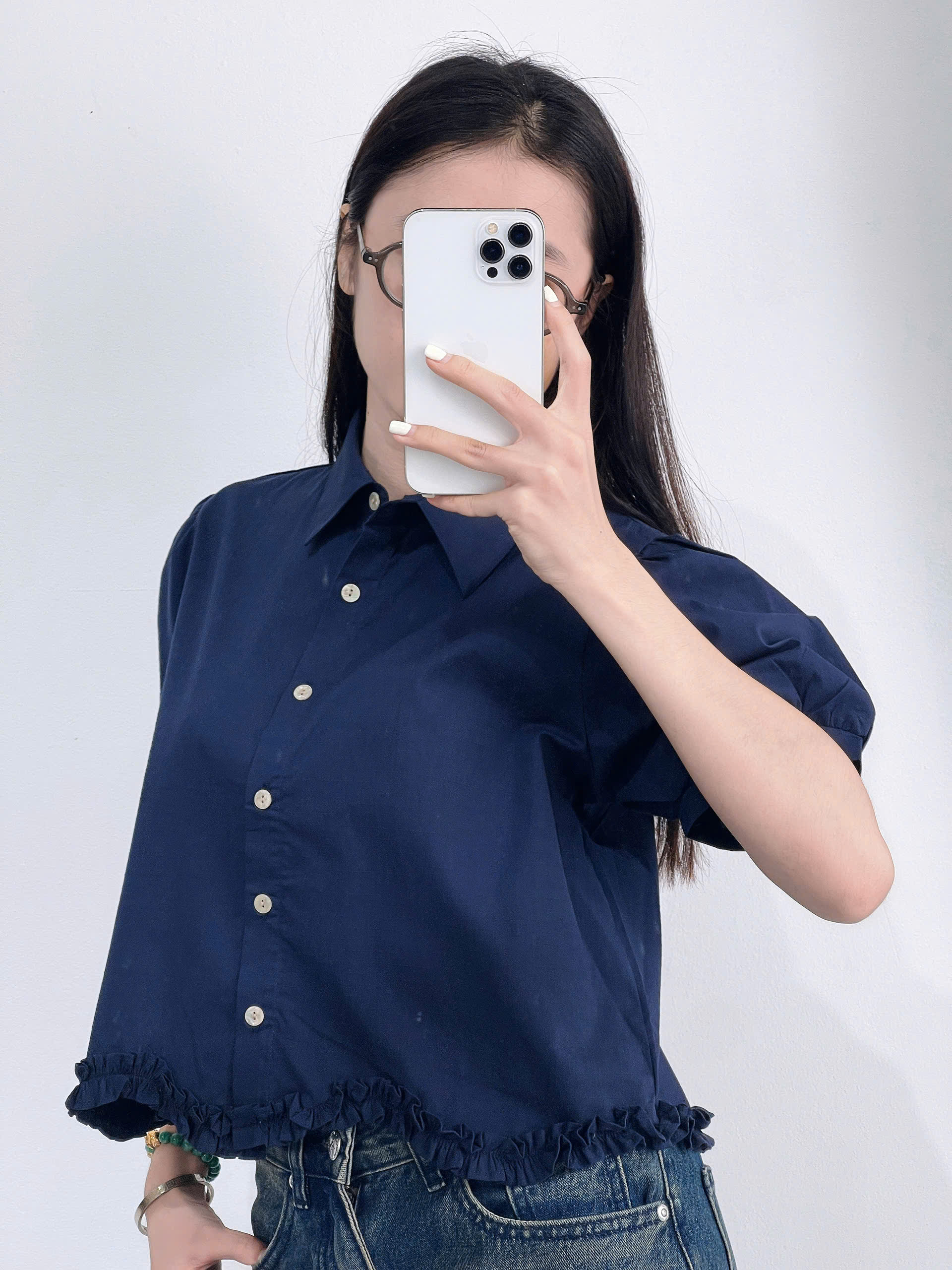 A28741 - A kiểu bèo lai tay búp