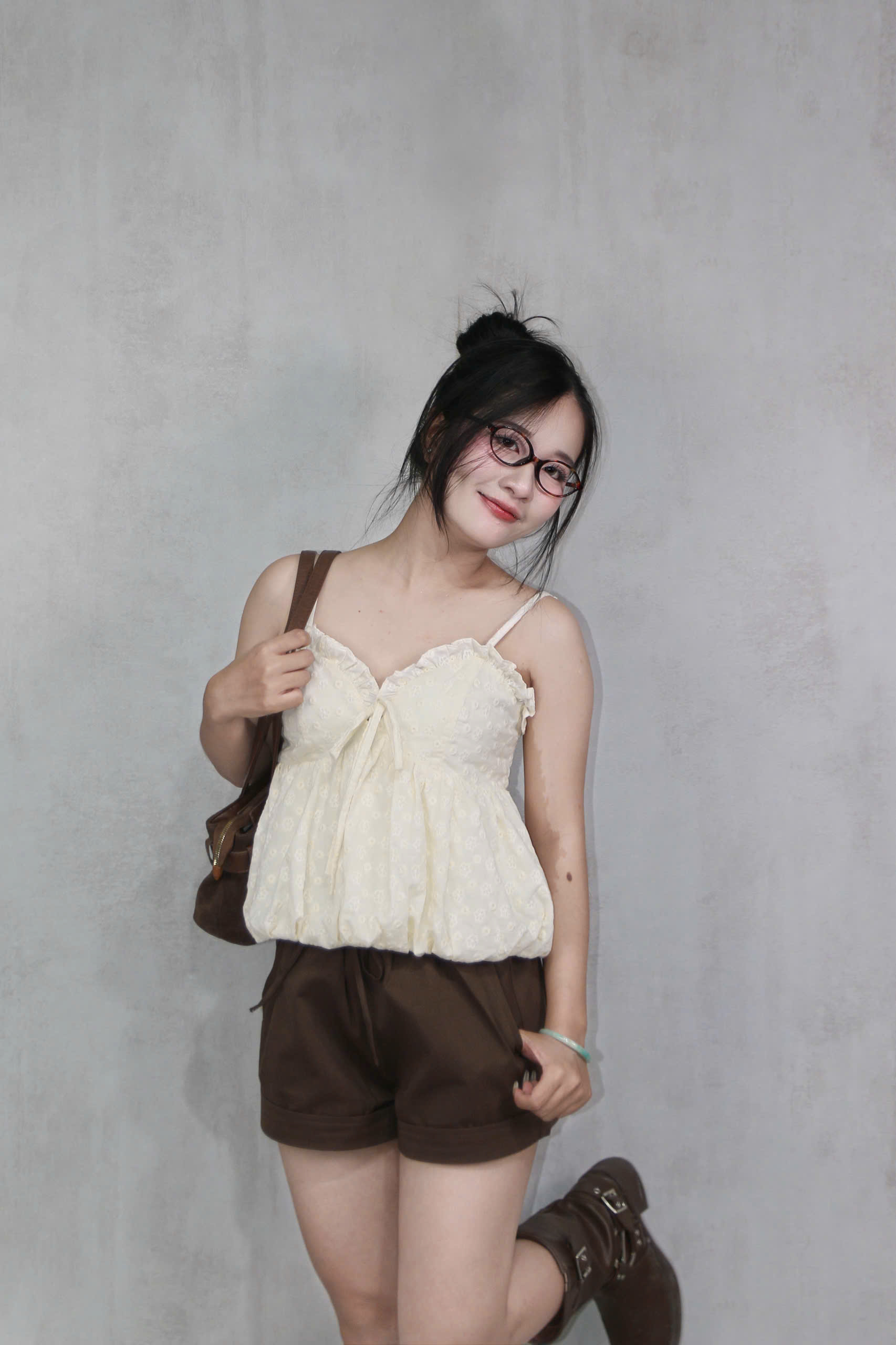 S3616 - 	S kaki cột nơ lai to