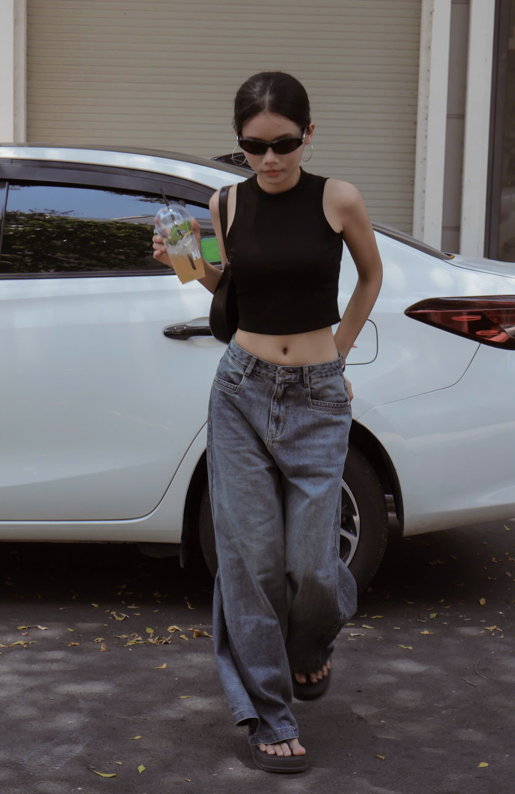 A29676 - A thun SN cổ tròn trơn