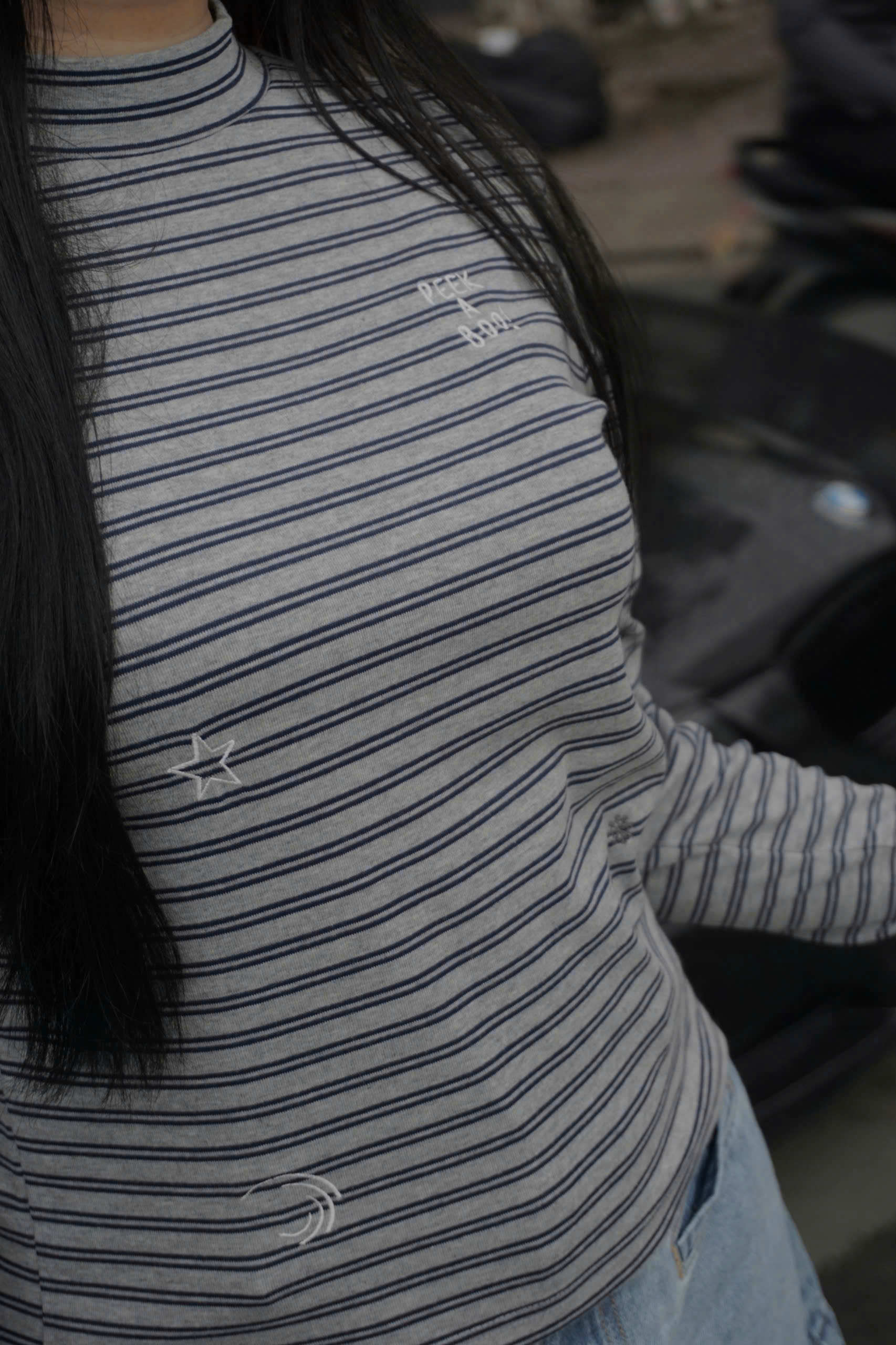 A29200 - A thun cổ lọ TD thêu peek