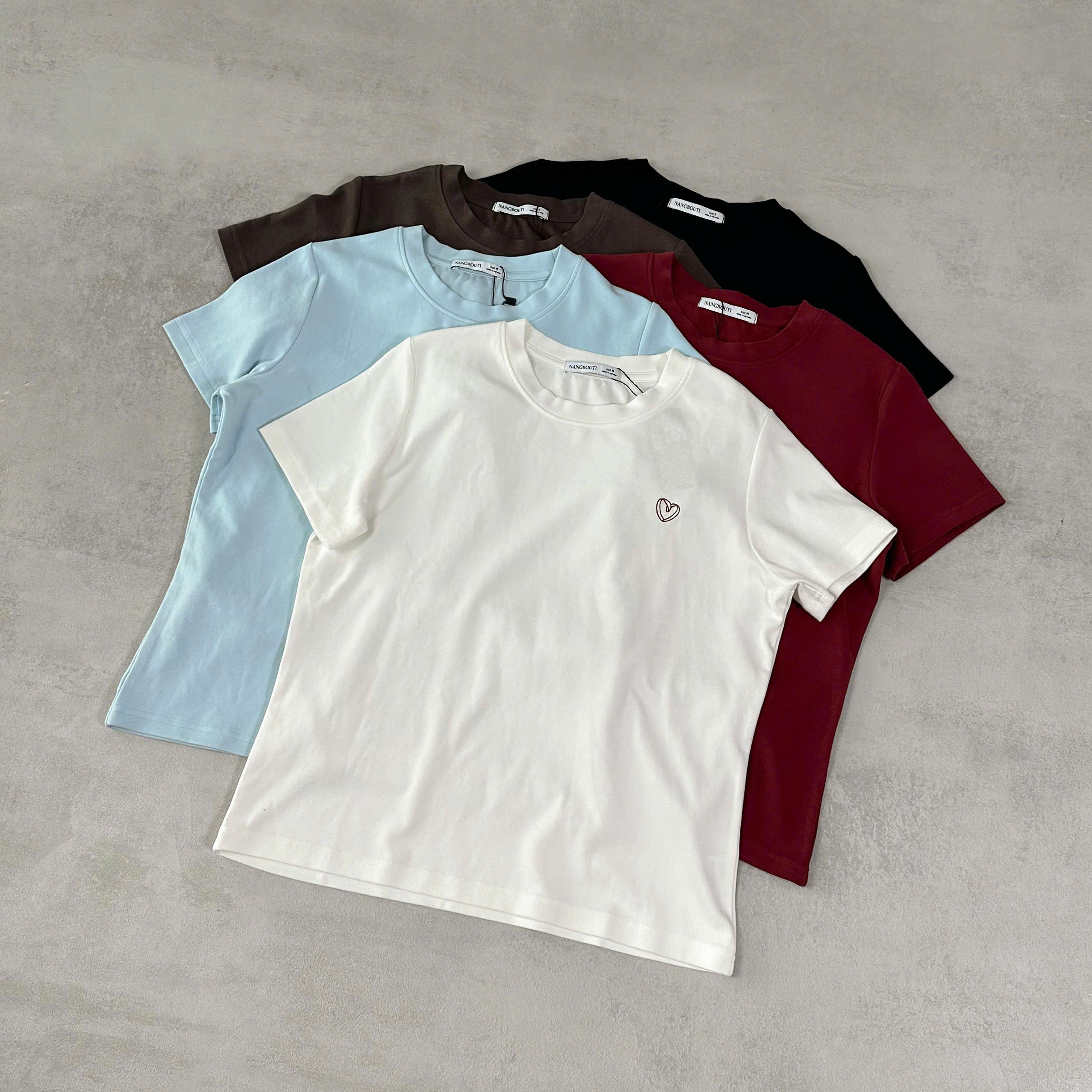 A29422 - A babytee thêu trái tim