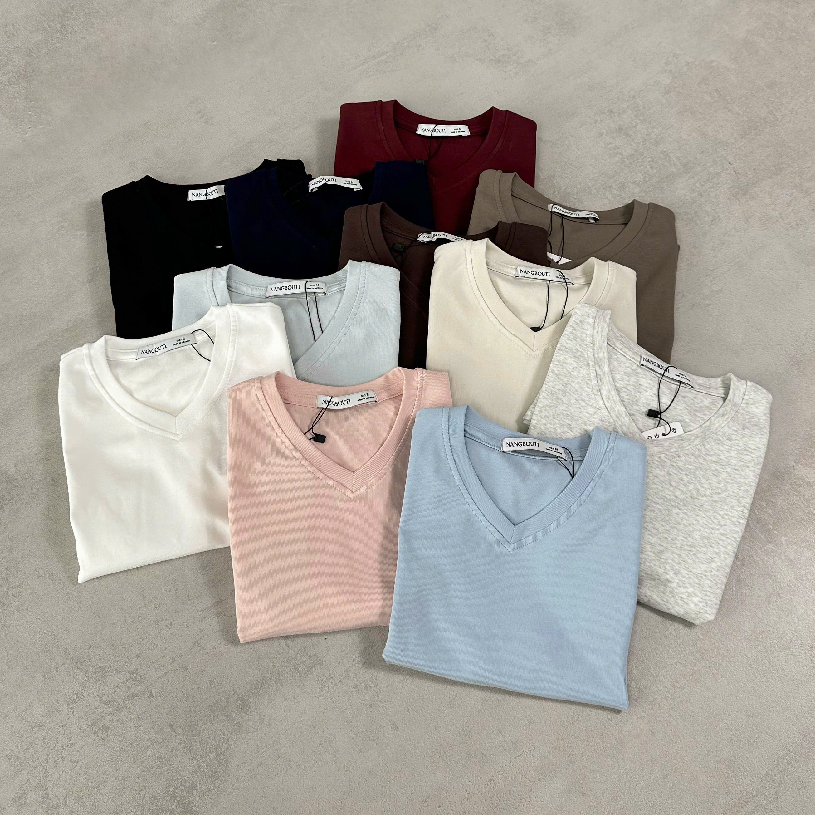 A29407 - A thun ôm cổ tim