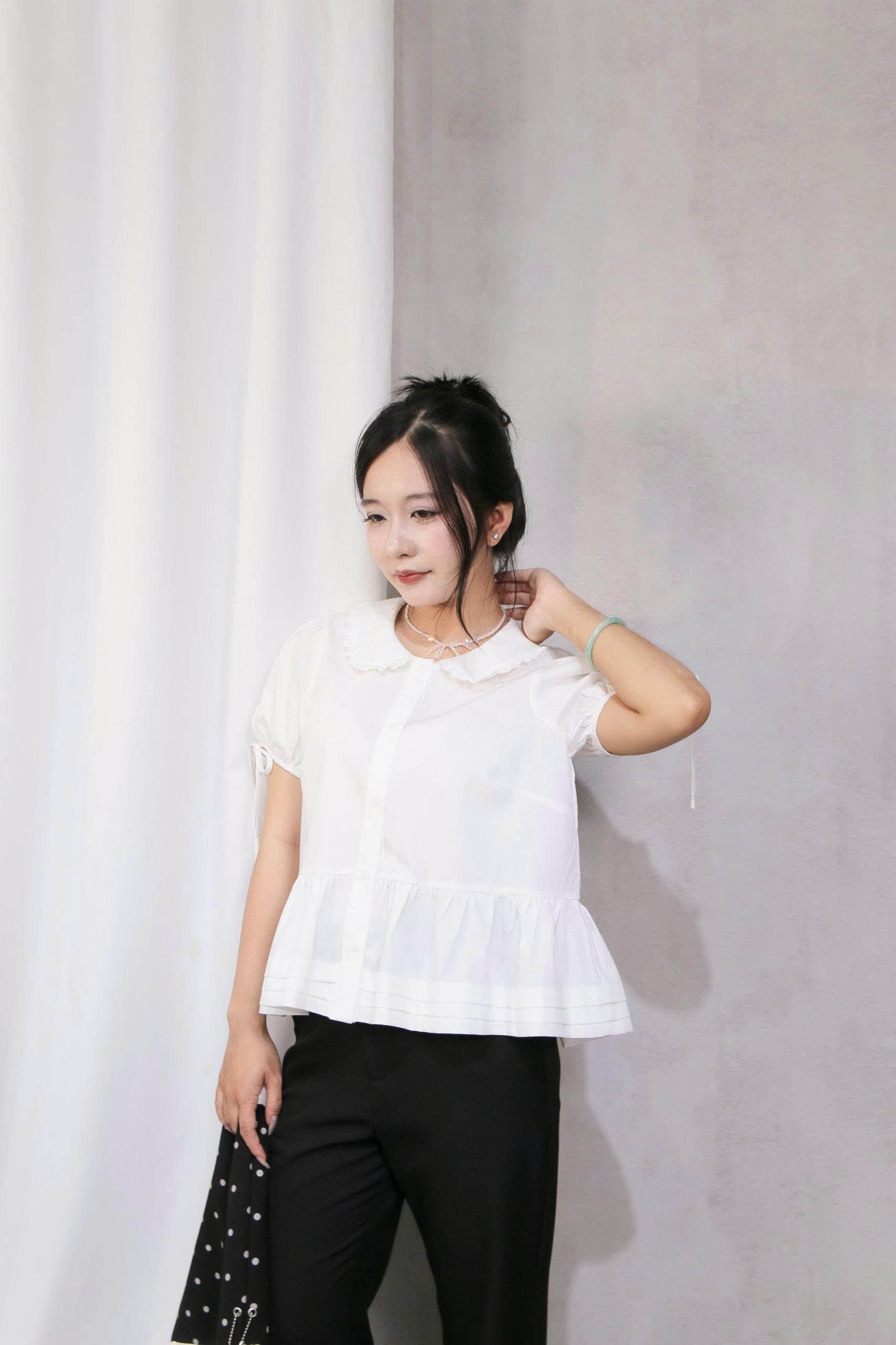 A29592 - A babydoll cổ sen tay buộc dây