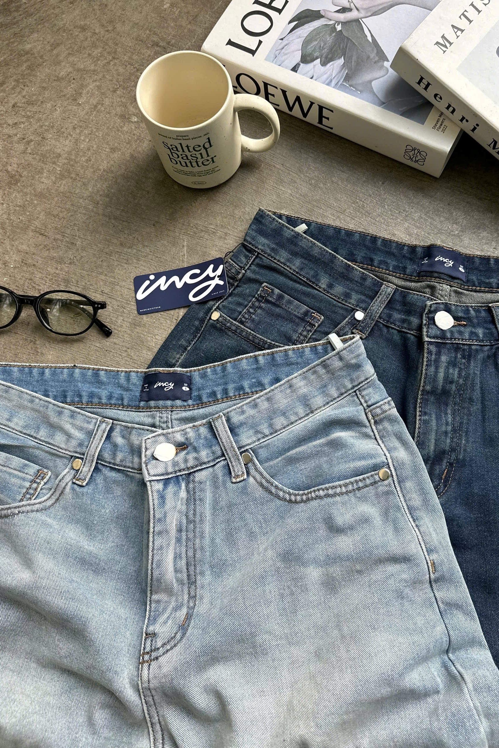 S3702 - 	Short Jean nam túi cong