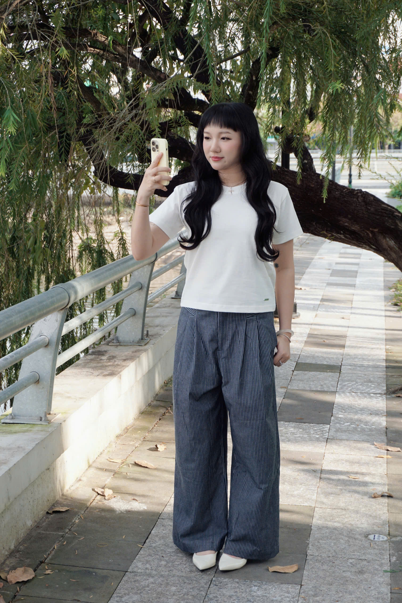 A29349 - A thun form gọn gắn Stick