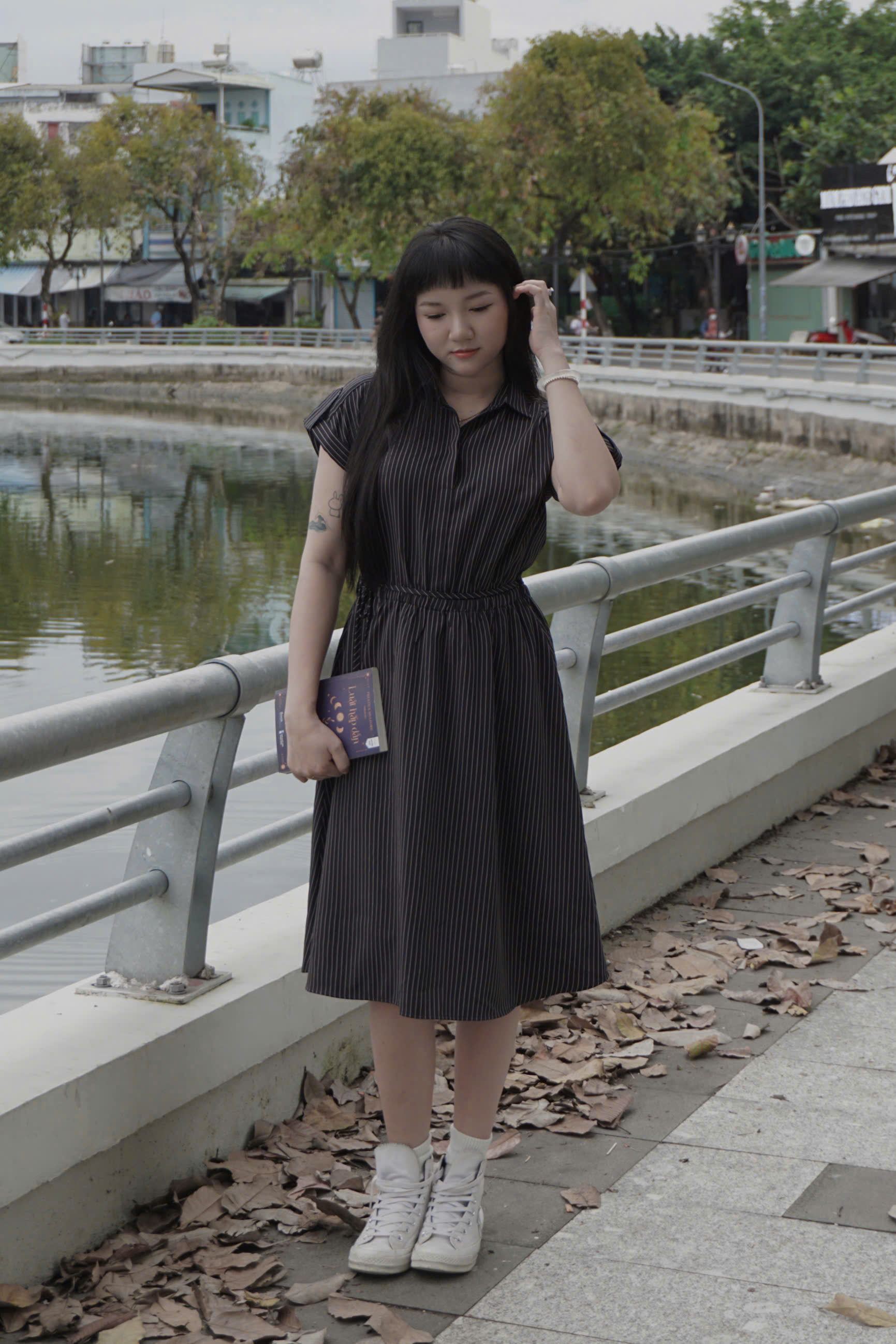 D6150 - D midi sọc tay hến