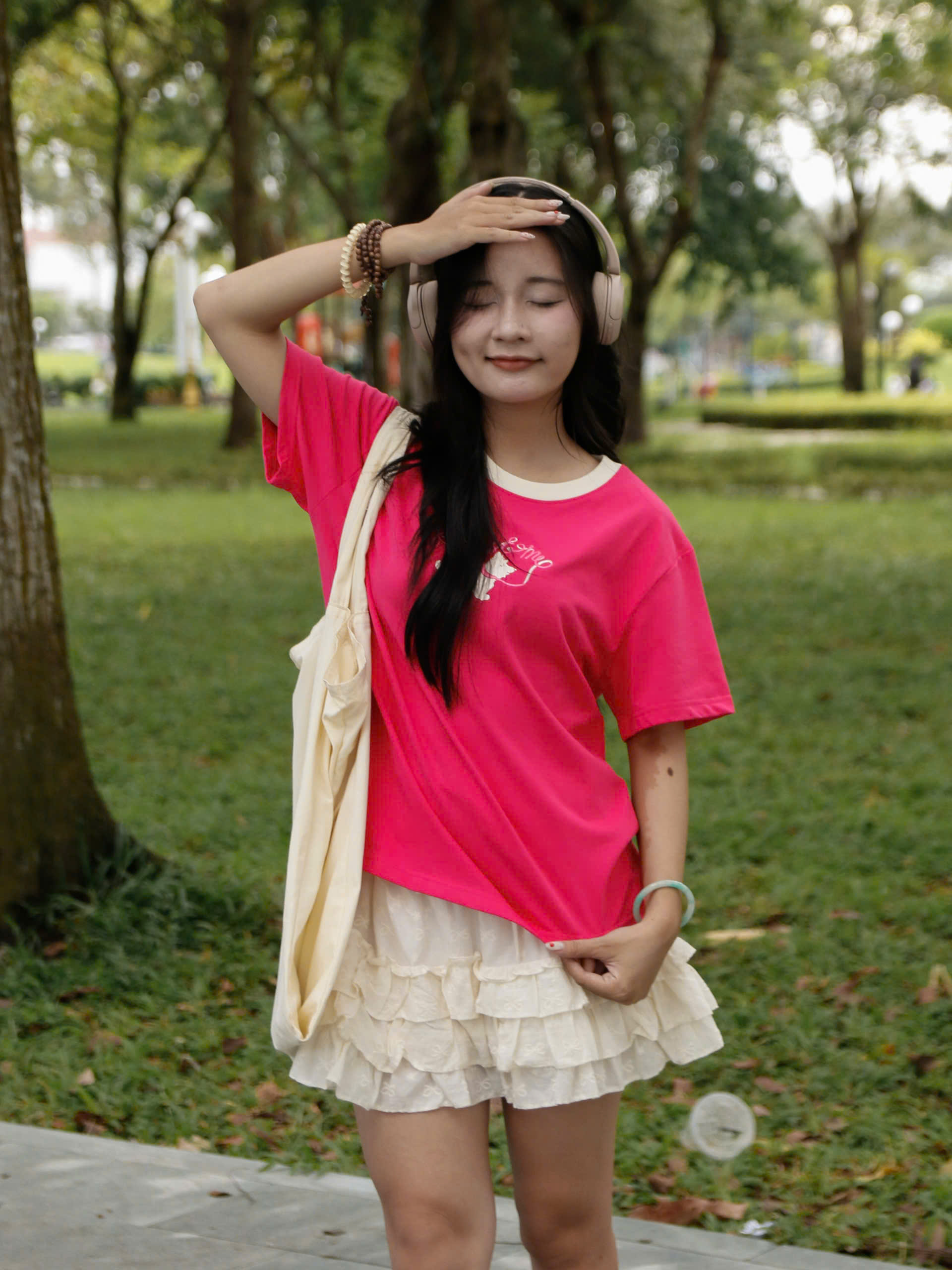 A29056 - A thun TN cổ tròn phối cổ thêu cún Cupids