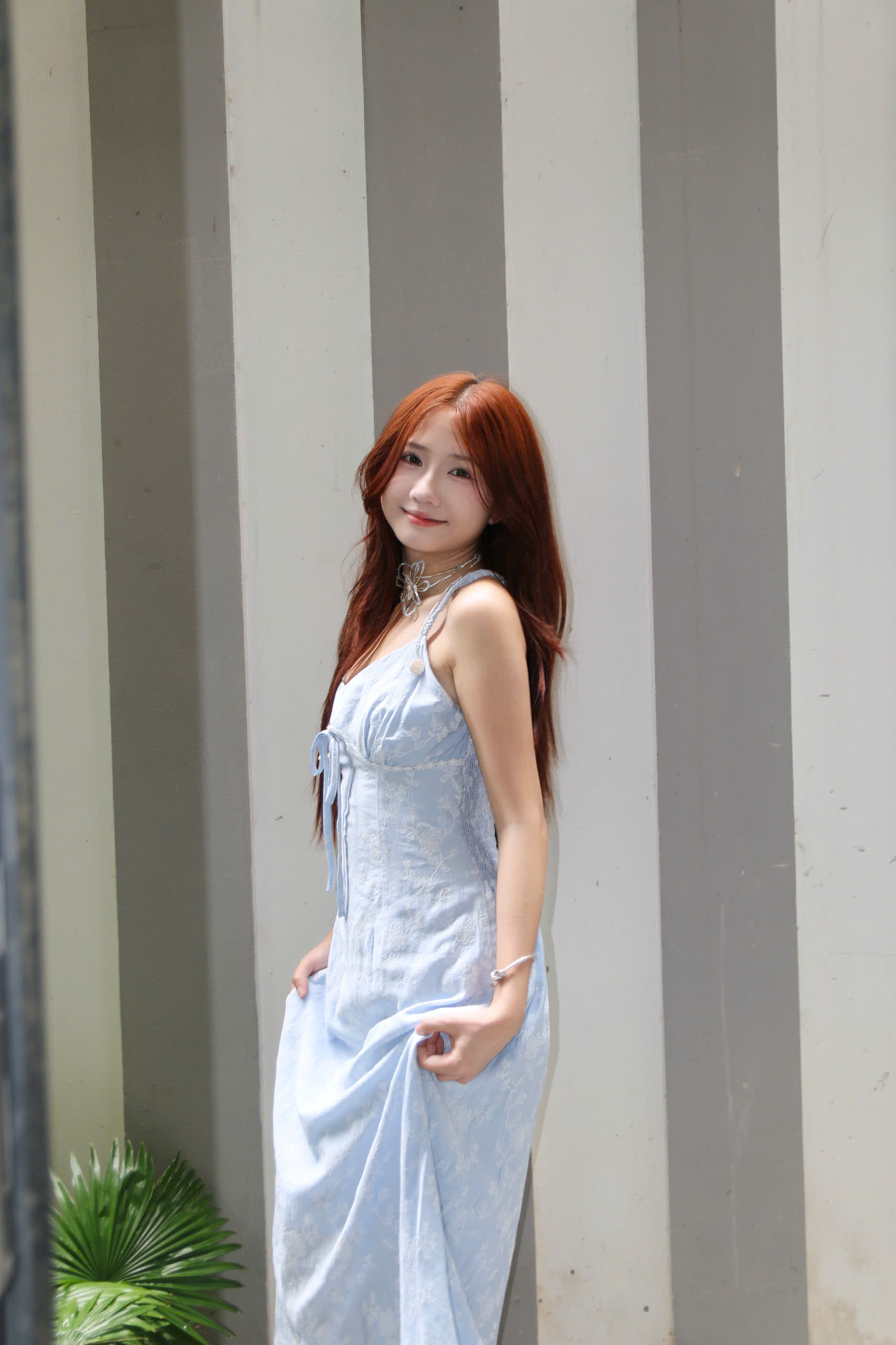 D6281-	Đầm 2 dây maxi phối ren