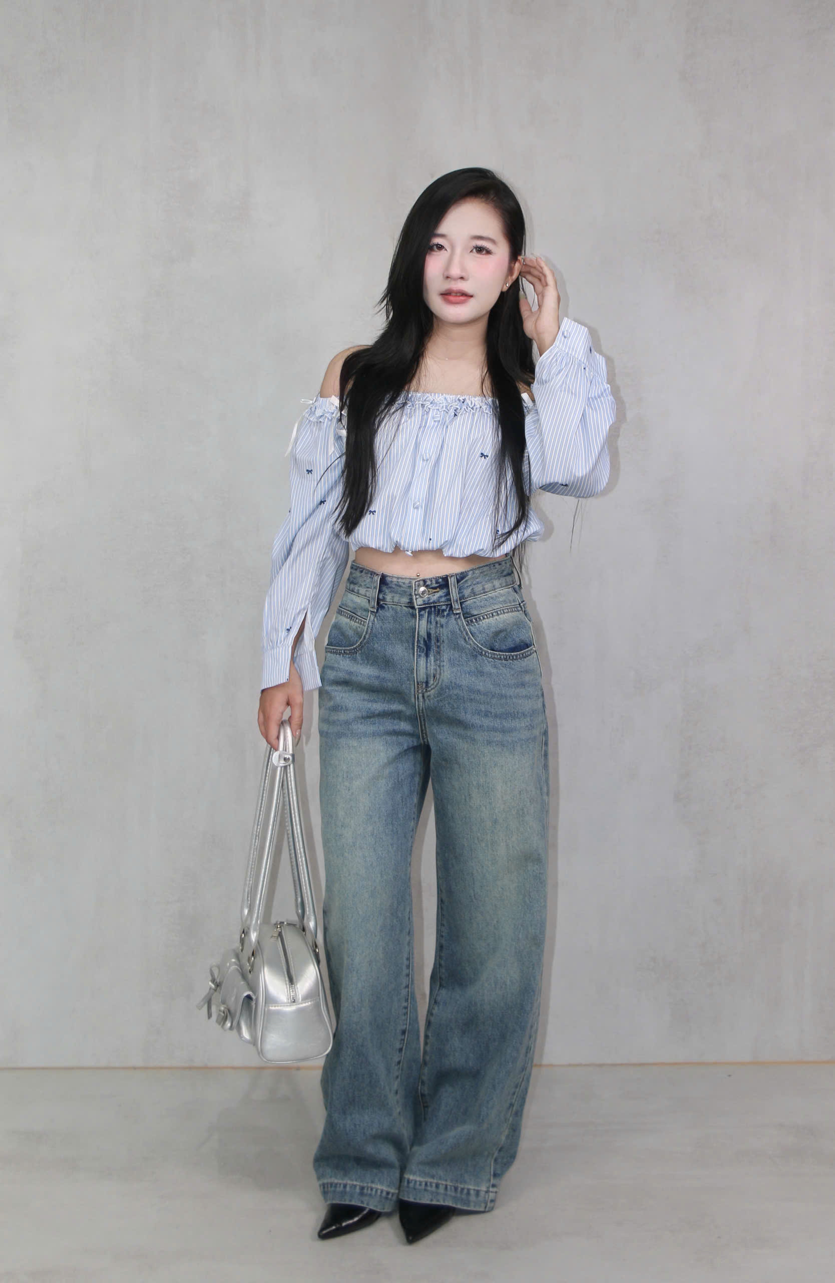 A28054 - A kiểu dún bèo đính nơ