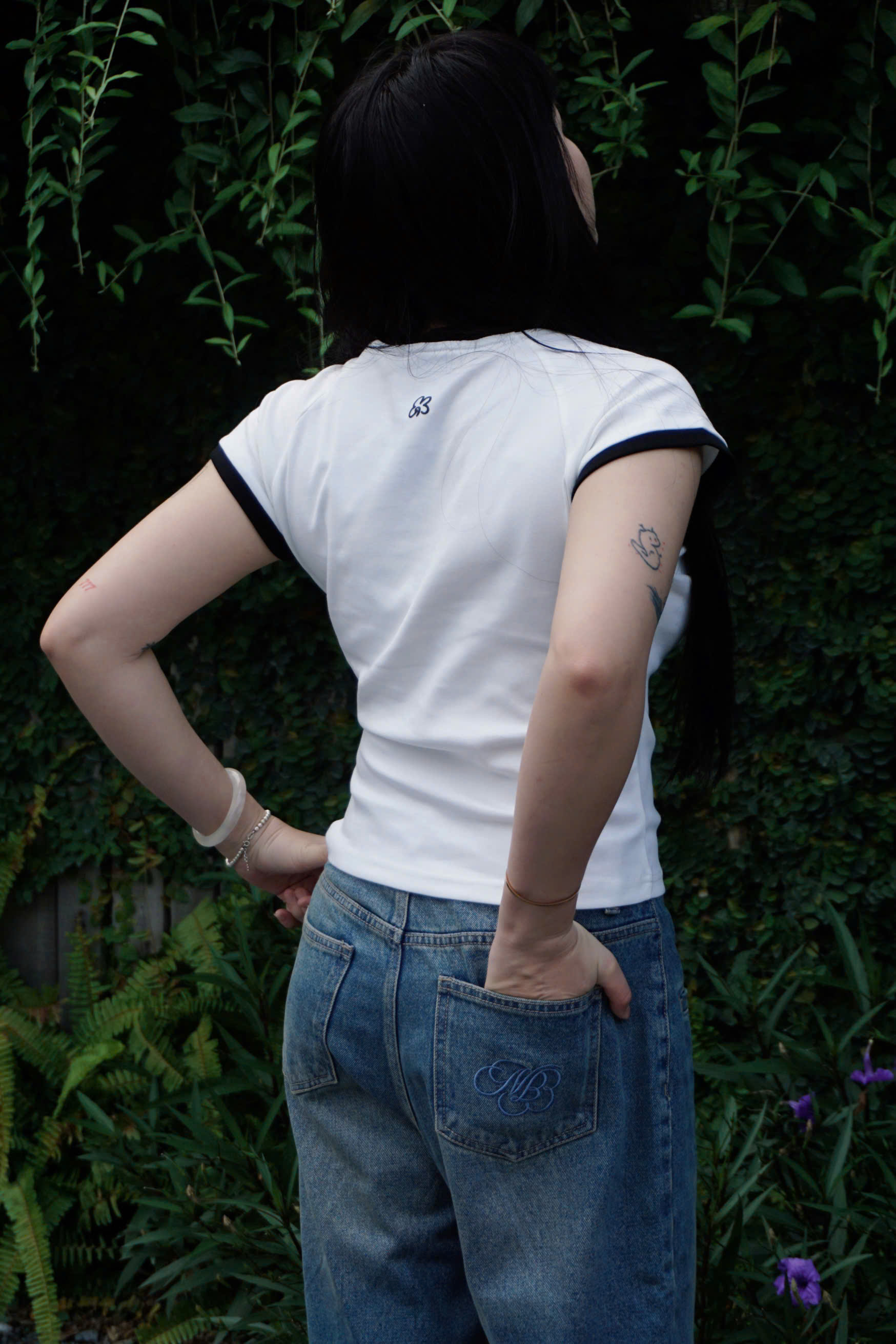 A29175 - A thun phối in Insi