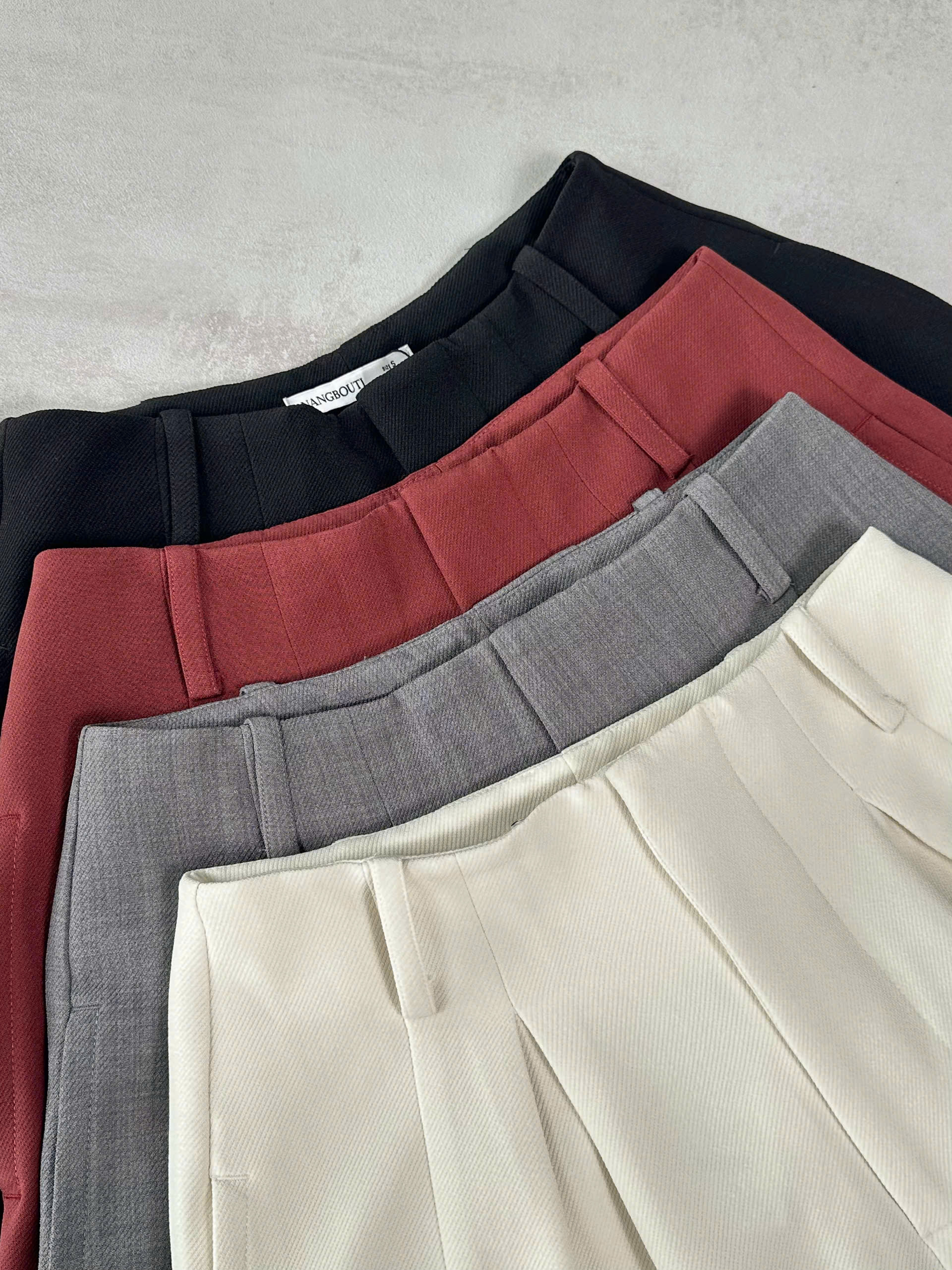 Q8792 - Q ống rộng xếp li