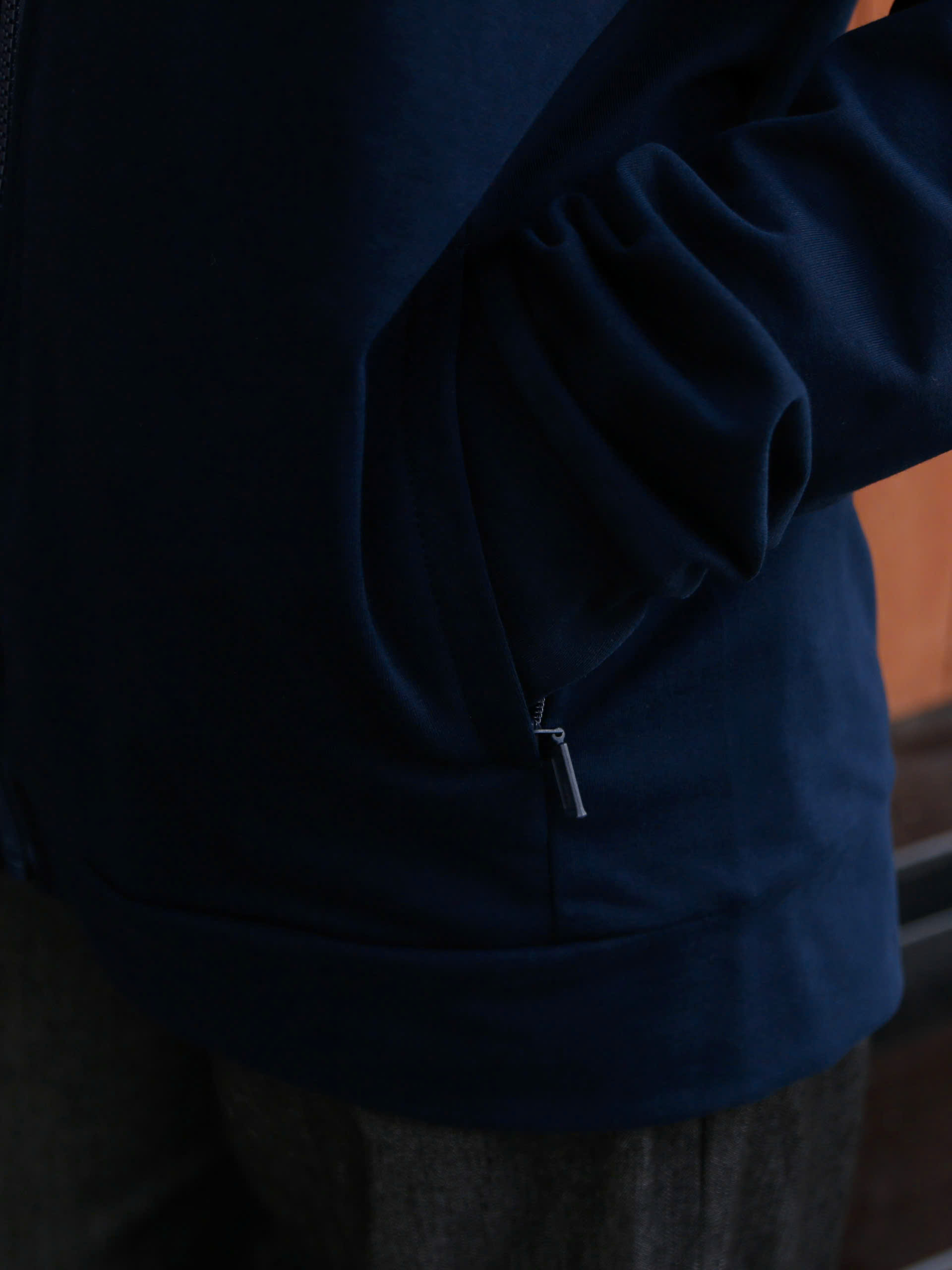 K3175 - K thun form ôm có nón thêu eyes