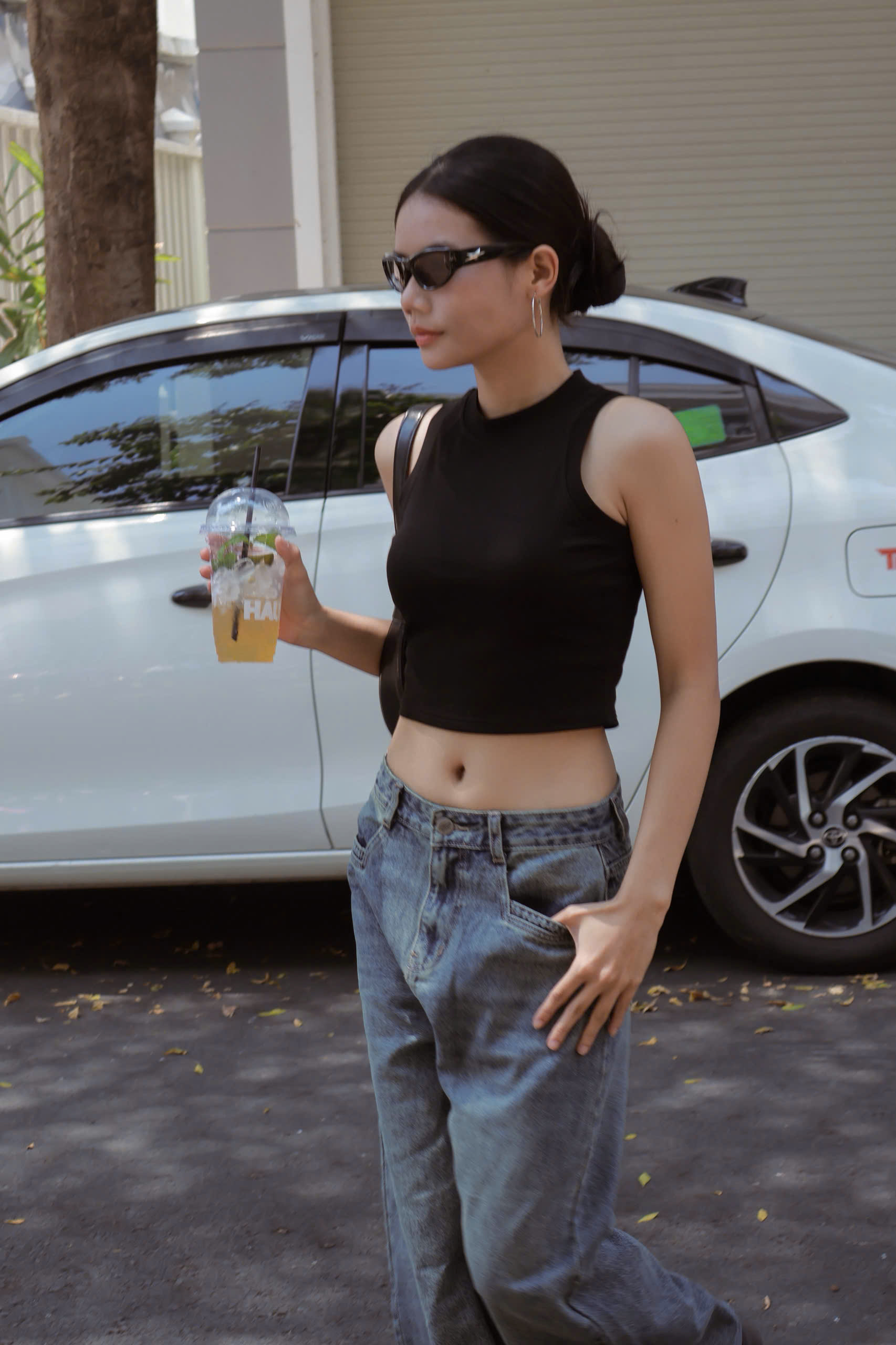 A29676 - A thun SN cổ tròn trơn