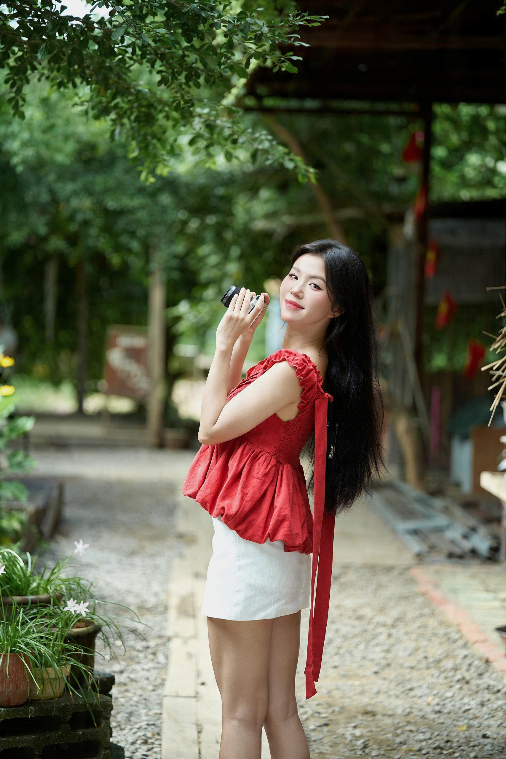 A29821 - Áo cổ tim smocking bí