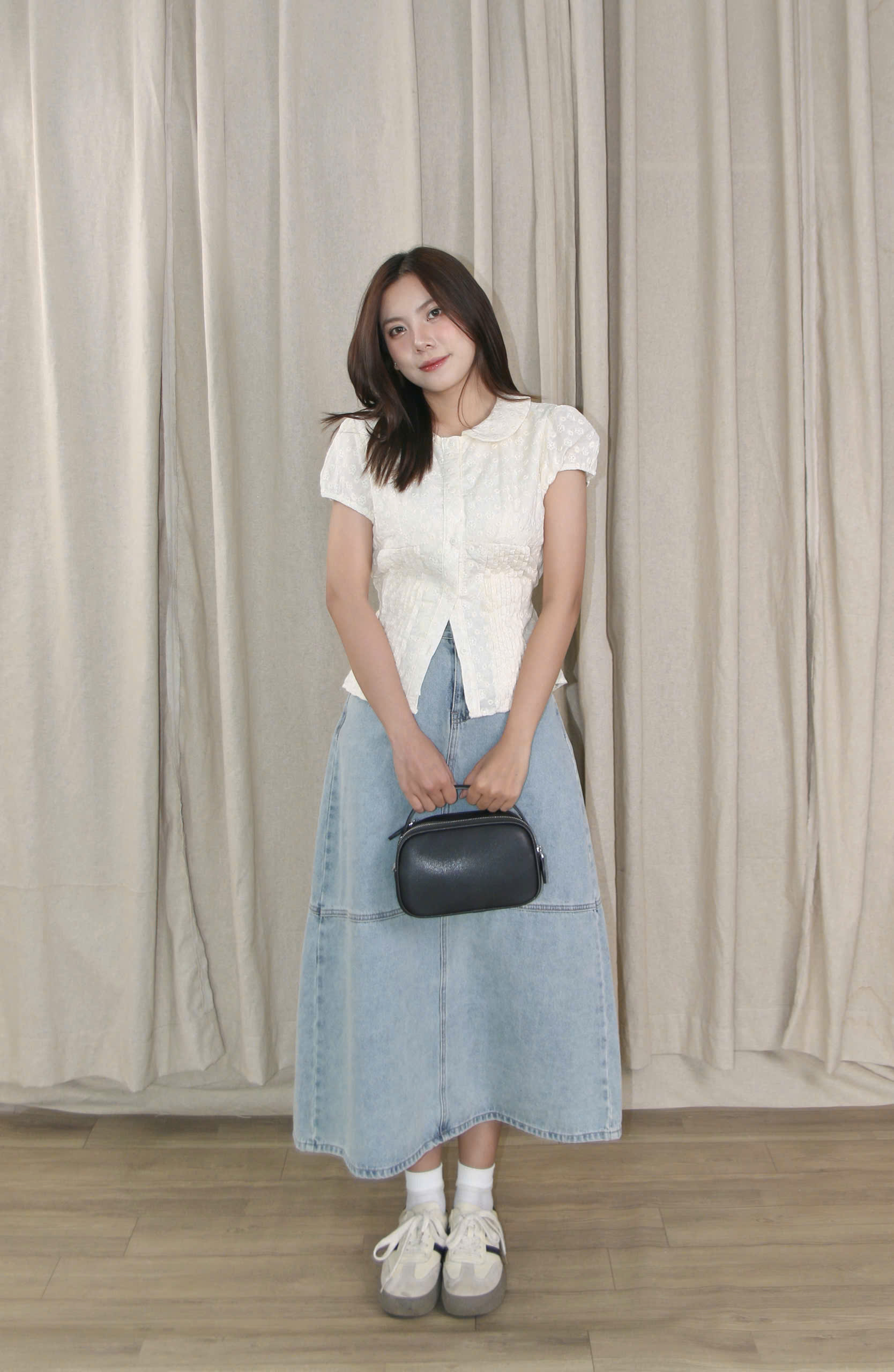 V4084 - V J dài rã ngang xẻ sau