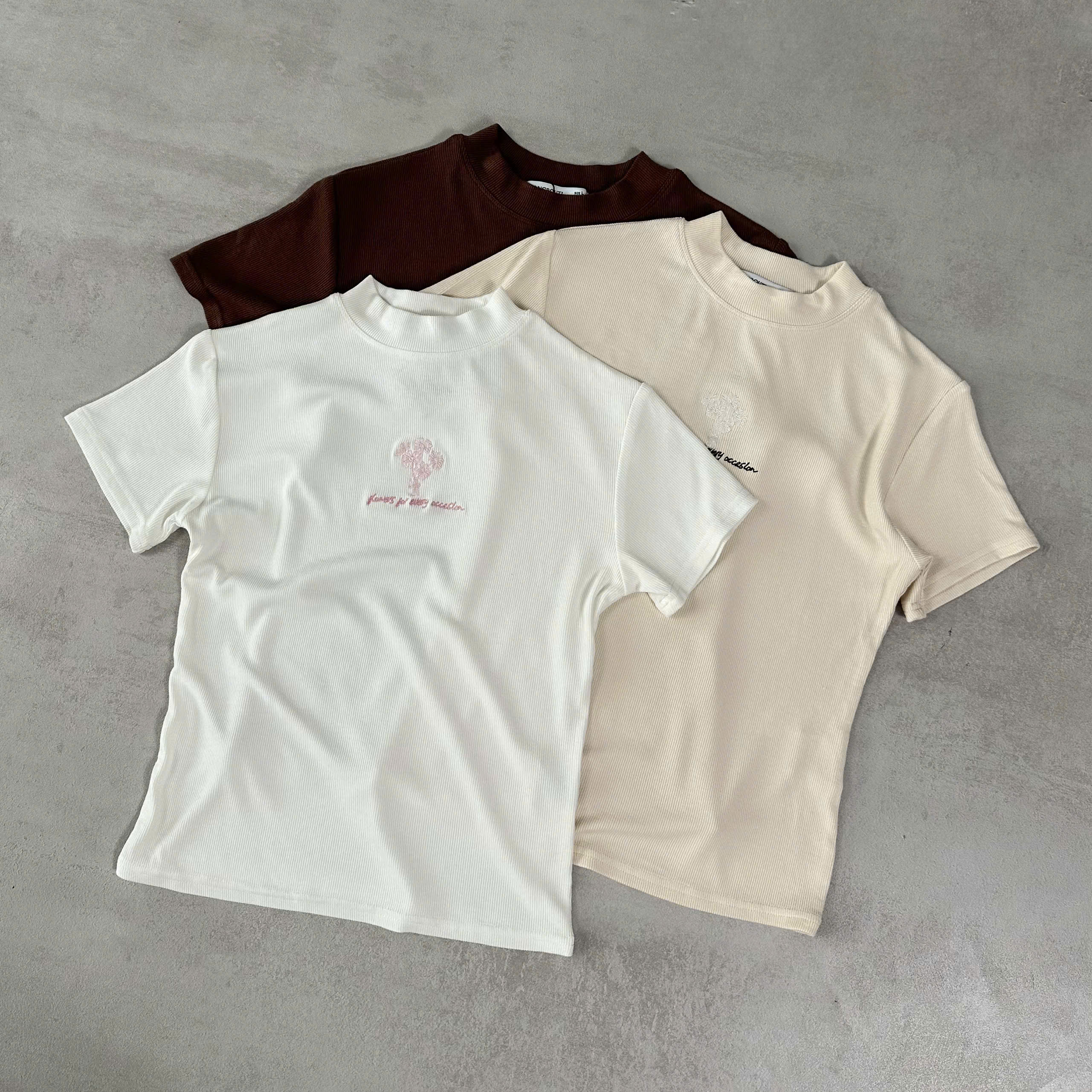 A29448 - A thun gân TN cổ tròn thêu hoa Flower