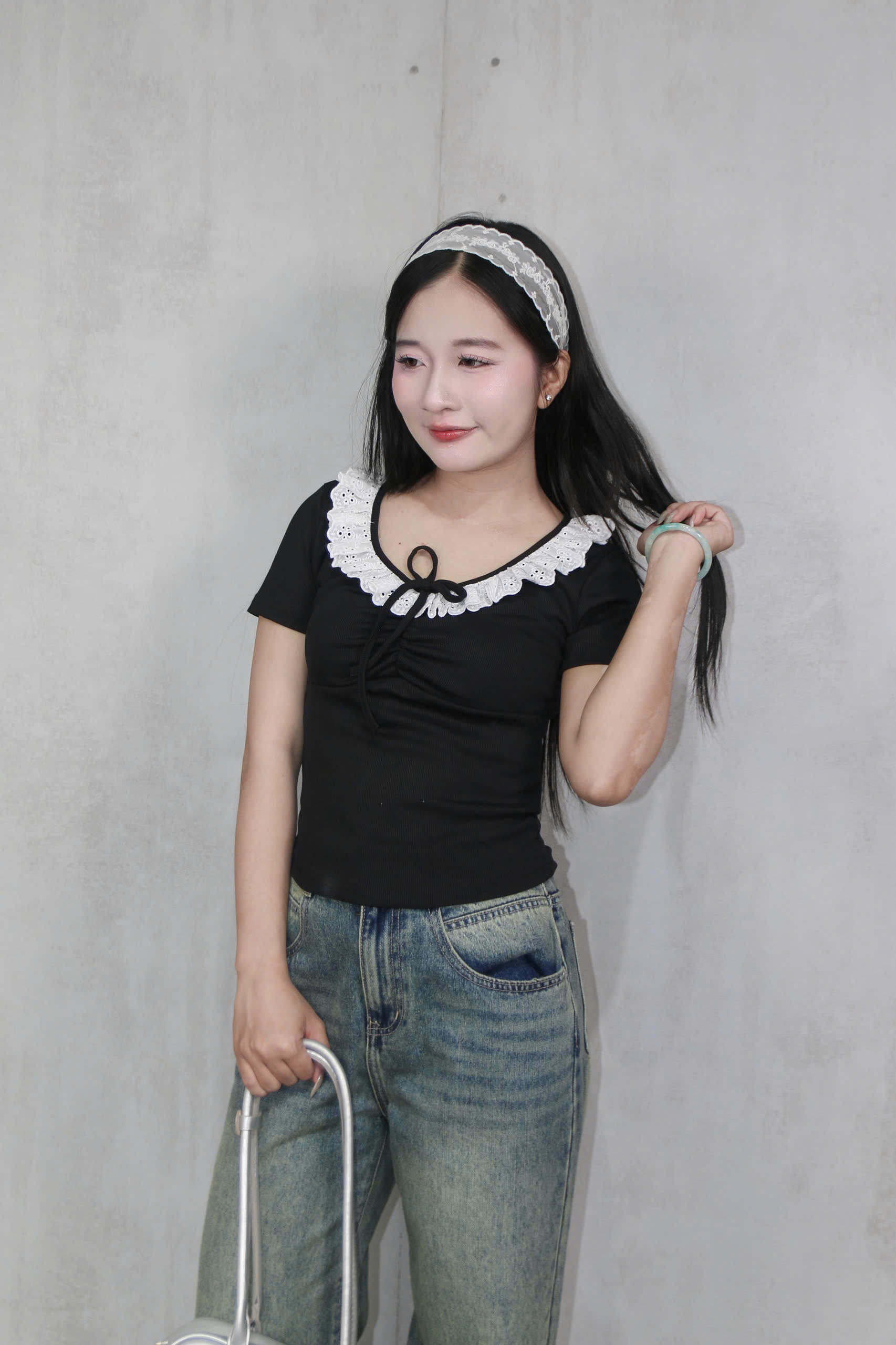 A29019 - A thun gân TN dún thun ngực ren cổ