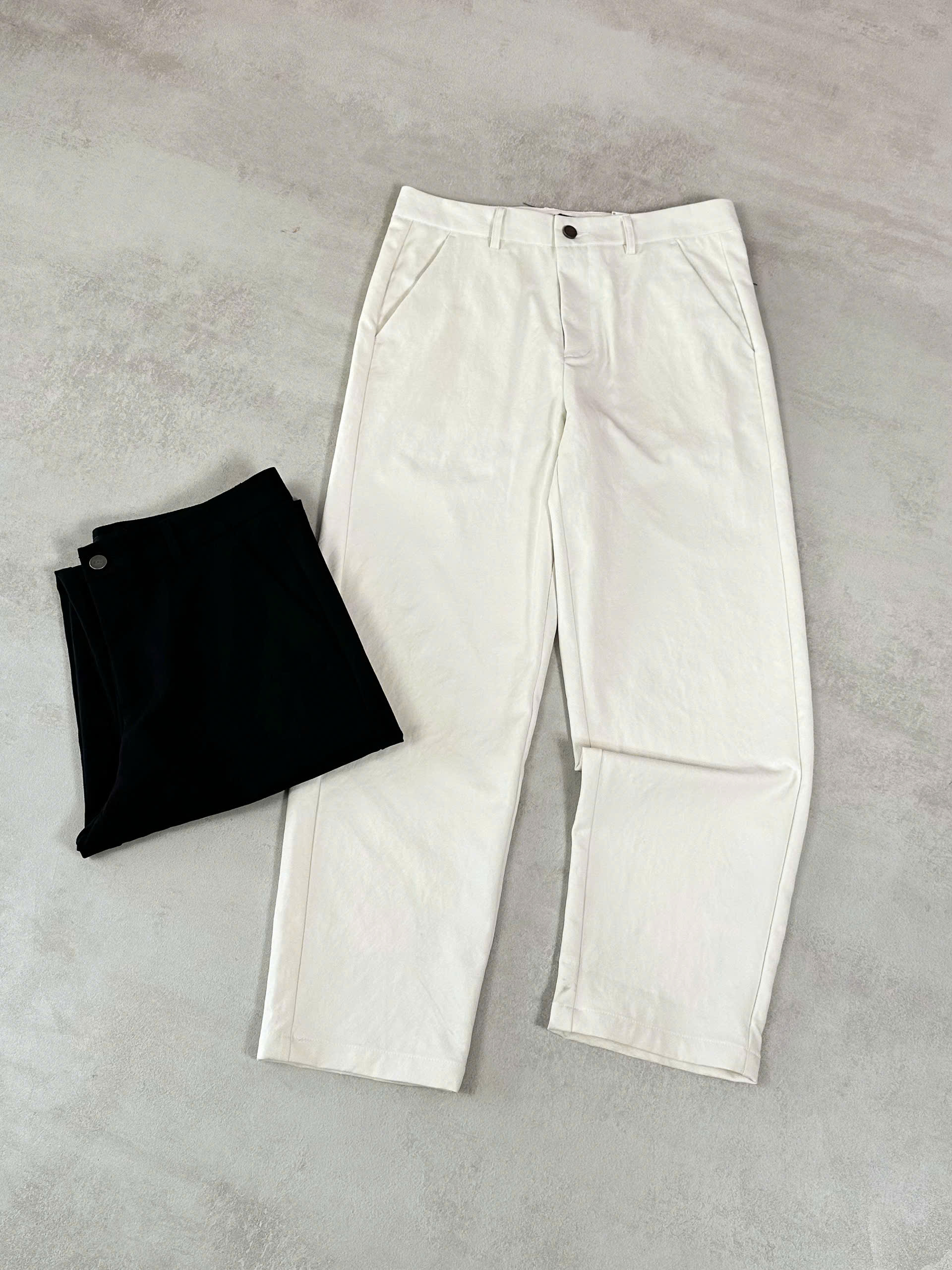 Q8764-	Q dài kaki nam túi xéo