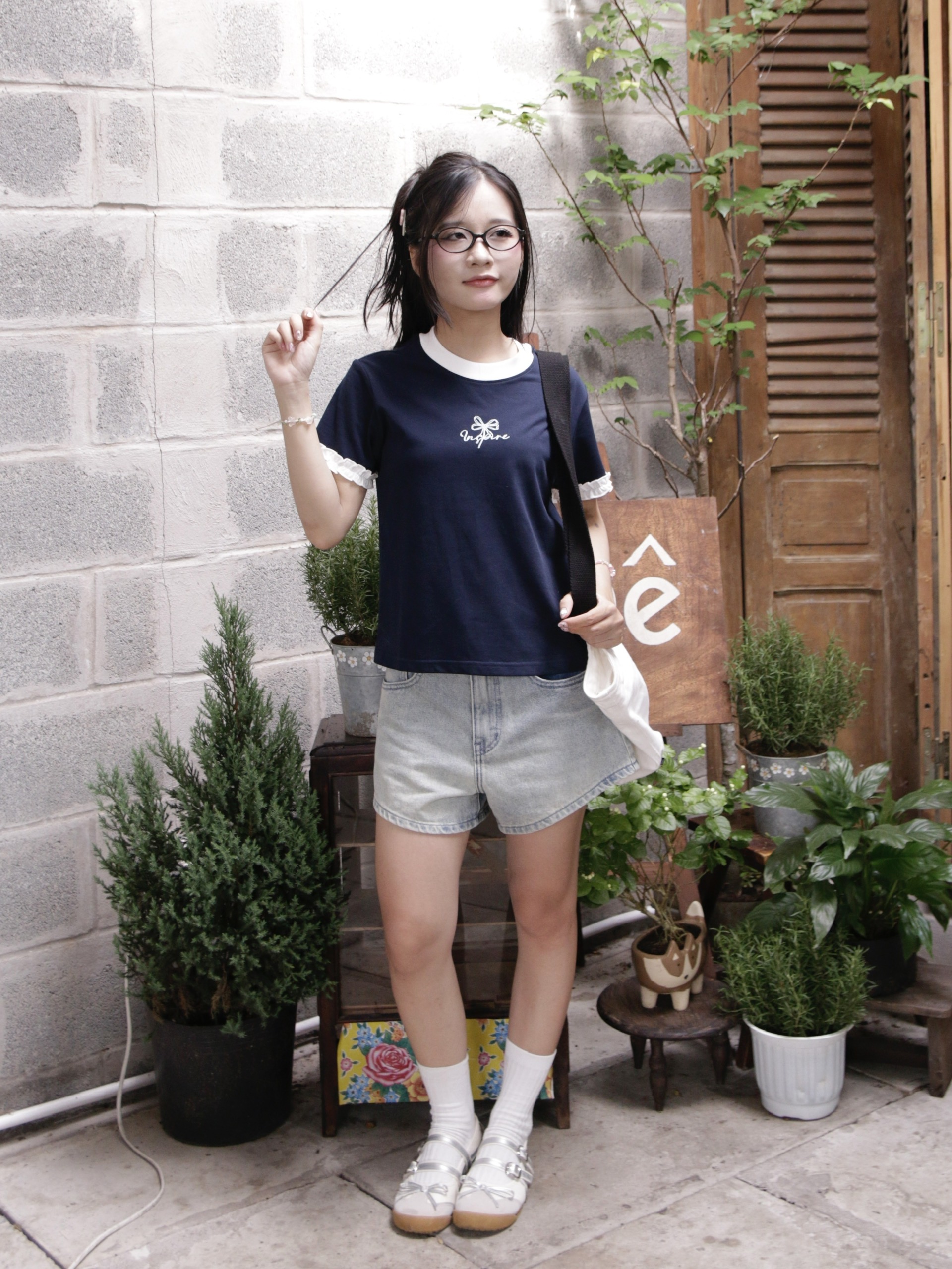 A28418 - A thun gọn tay bèo thêu Inspi