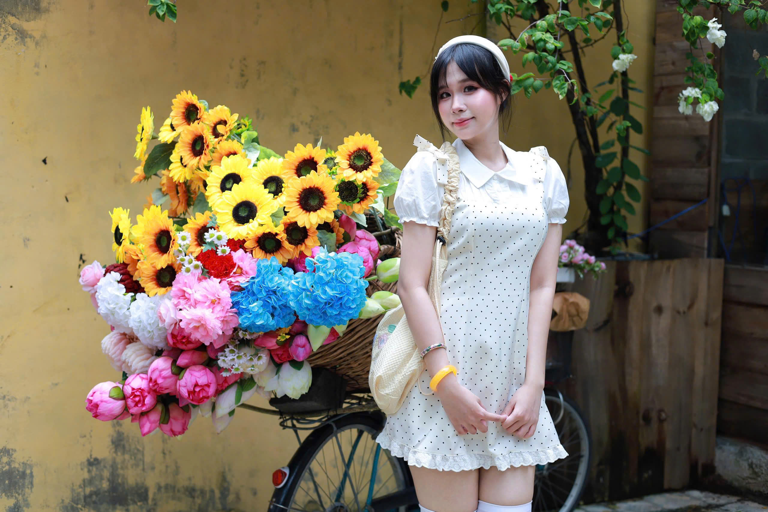 D6297-	Đầm kiểu mix nơ 2 bên vai