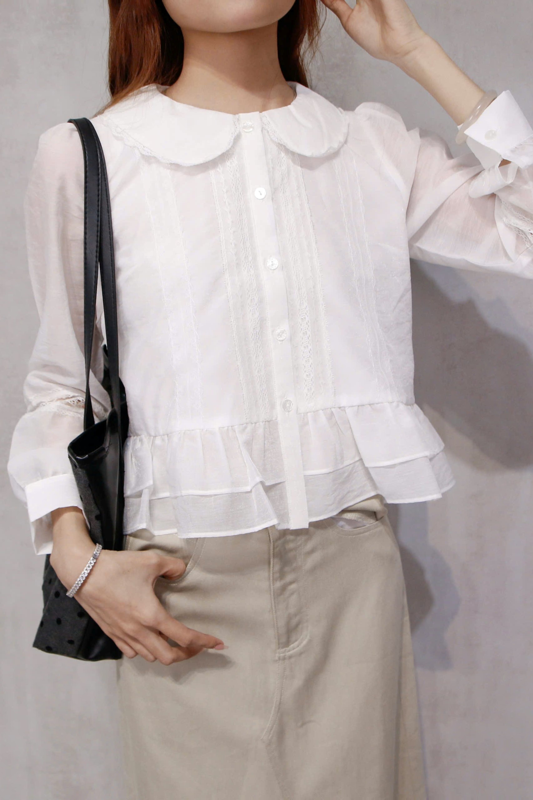 A29123 - A kiểu cổ sen phối ren