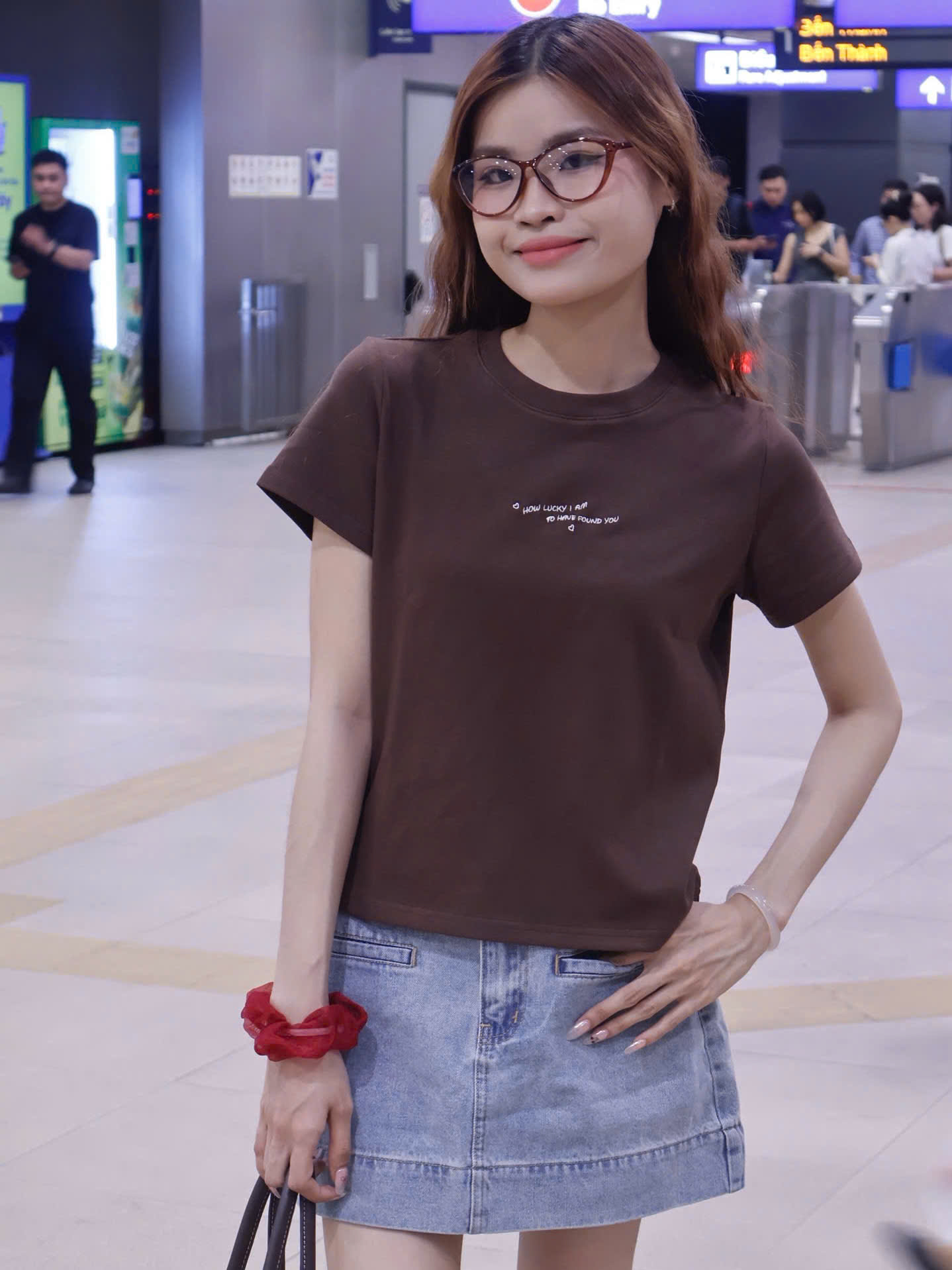 A29125 - A babytee thêu Luck