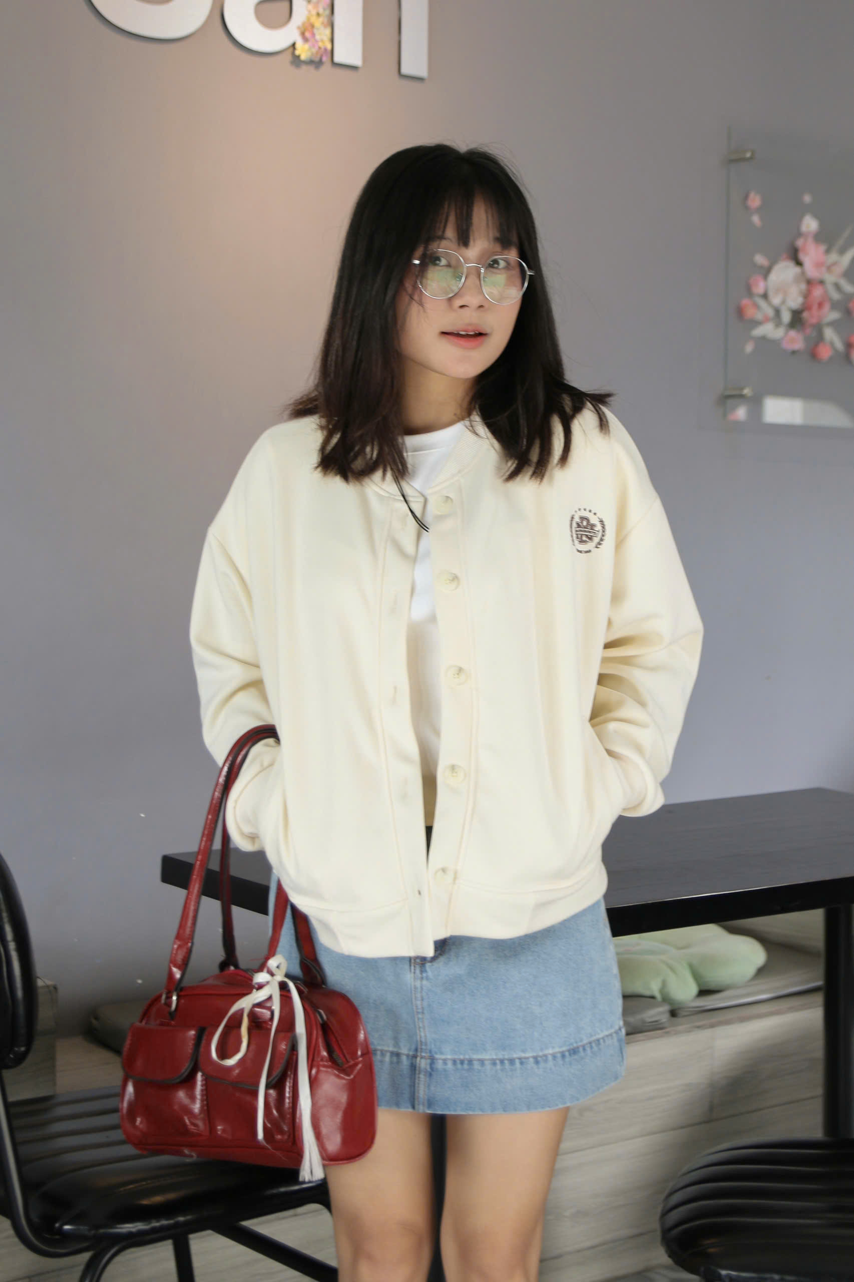 K3219 - K cardigan form gọn 2 túi xéo thêu Nangbouti