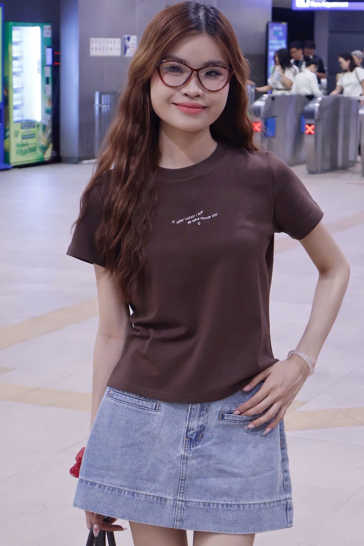 A29125 - A babytee thêu Luck