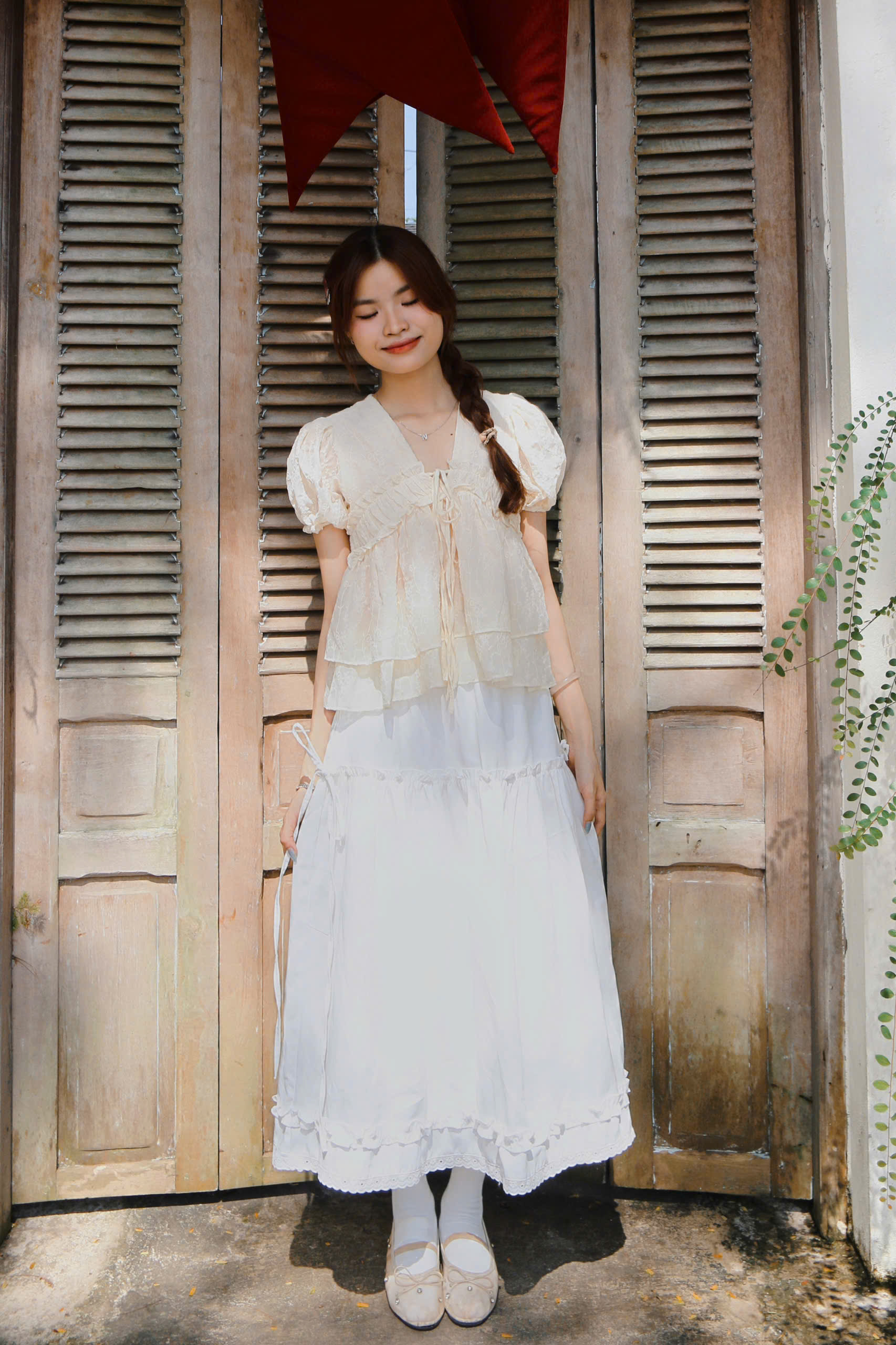 A29318 - A kiểu xô thêu họa tiết hoa