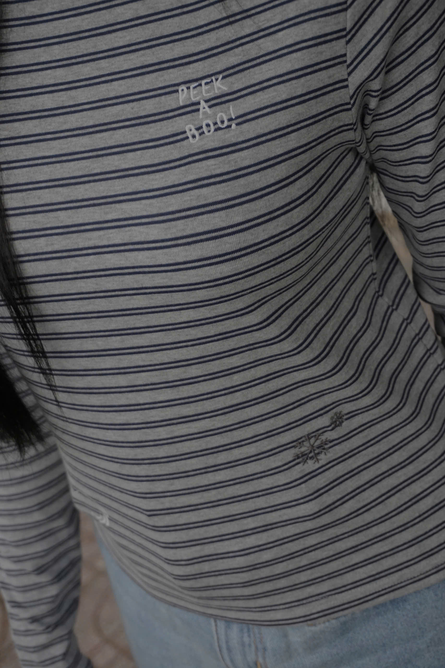 A29200 - A thun cổ lọ TD thêu peek